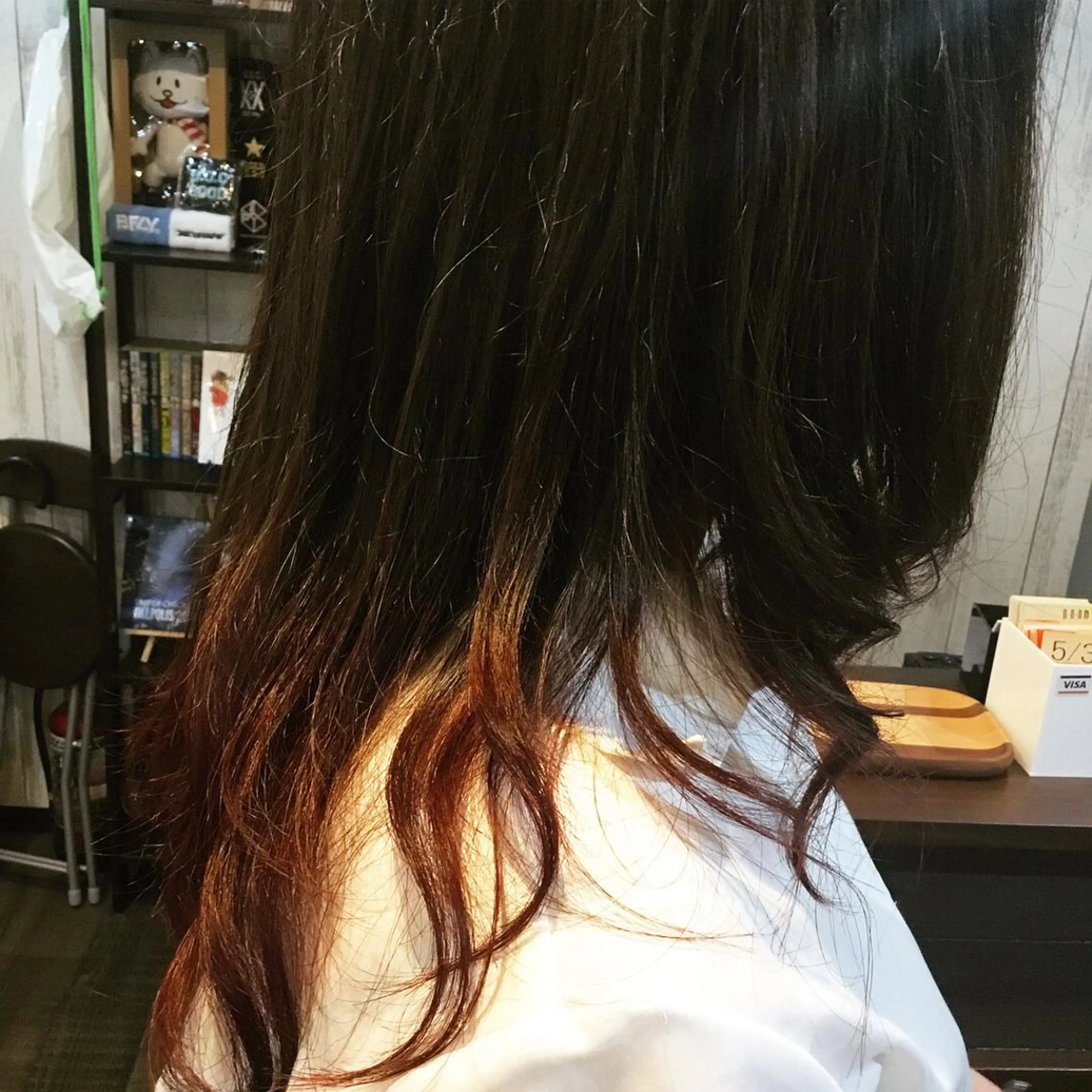 セミロング カラー 金崎 新吾のヘアスタイル