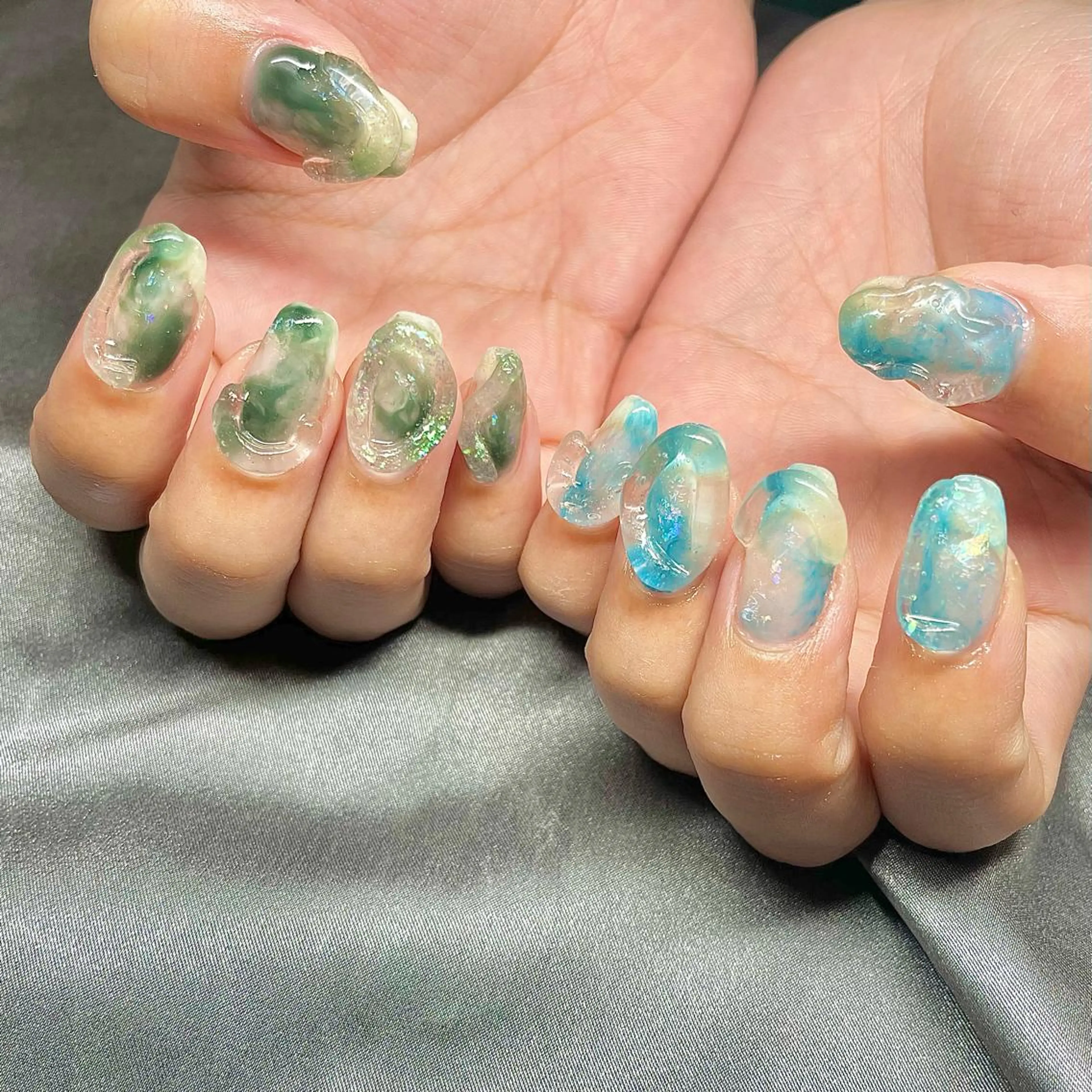 セミロング カラー パーマ ヘアアレンジ メンズ キッズ ネイル マツエク・マツパ アイブロウ ブルーカラー ブルー グリーン ハンドネイル ハンドケア nail&eye Aoのマツエク・マツパデザイン