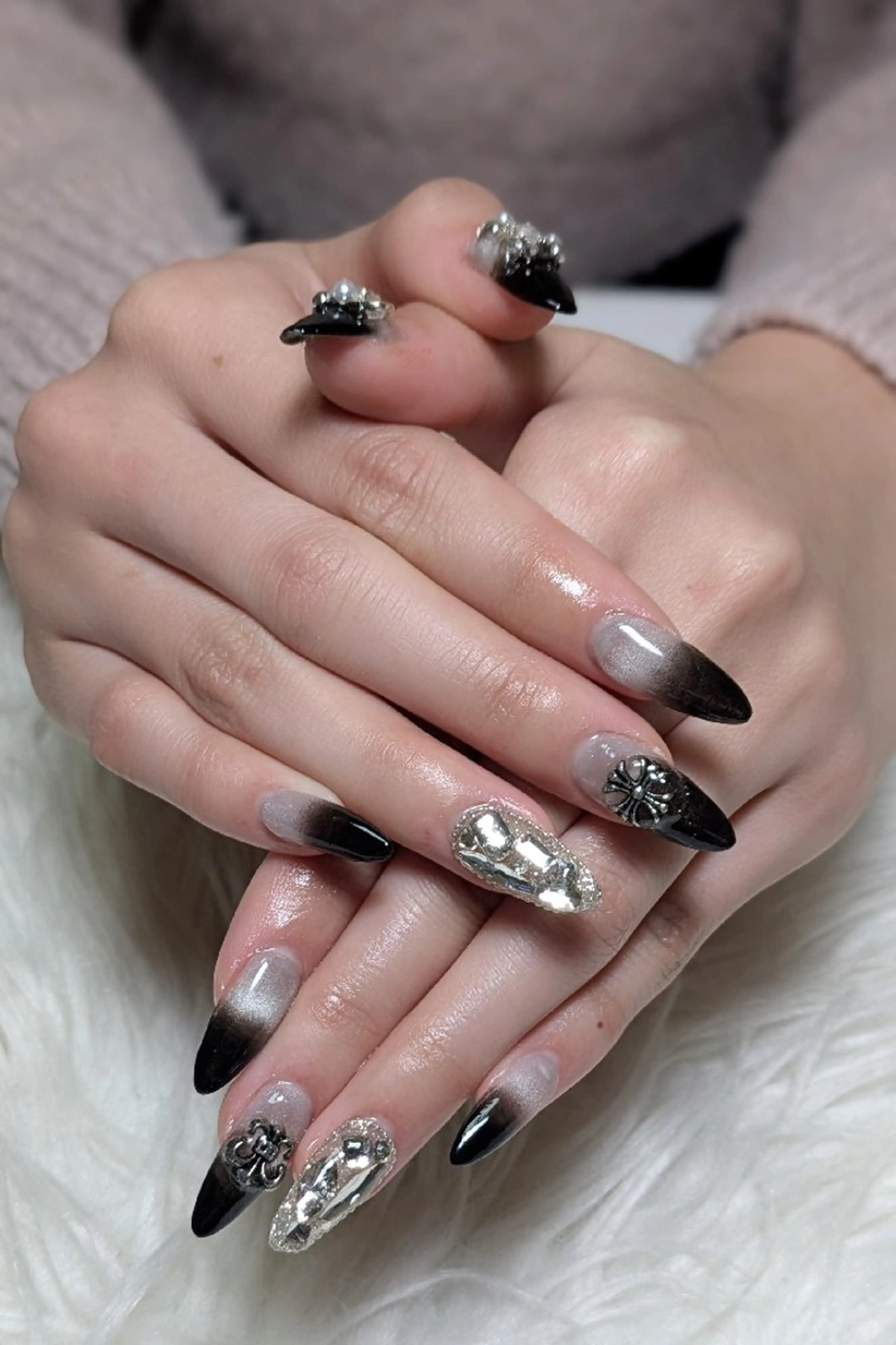 ネイル 成人式 長さ出し ジェルネイル グラデーション パラジェル ハンドネイル m&pPrivate nailsalonのネイルデザイン