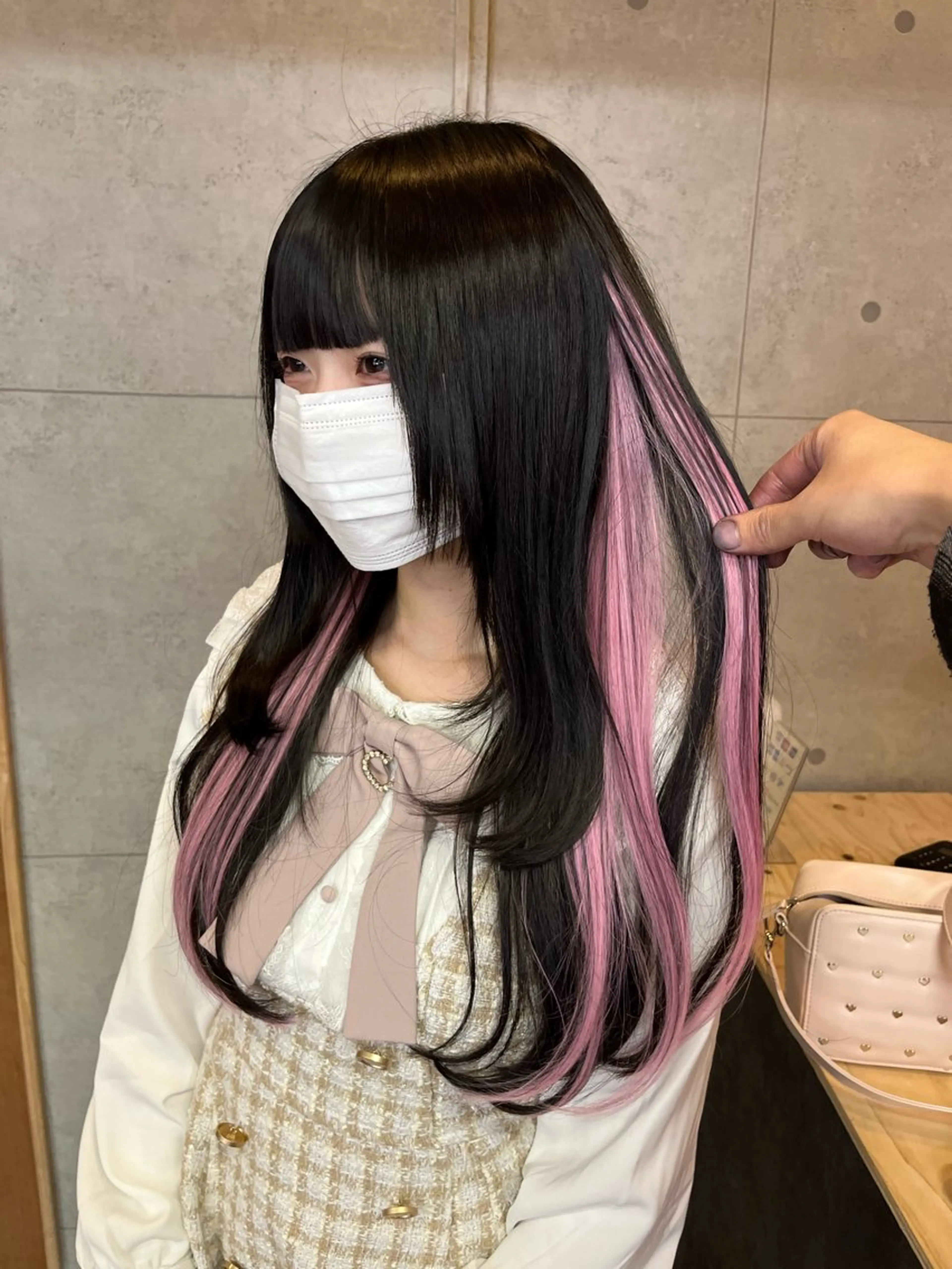 【ダメージ0🙆‍♂️】簡単イメチェン🌟インナーカラーエクステの写真