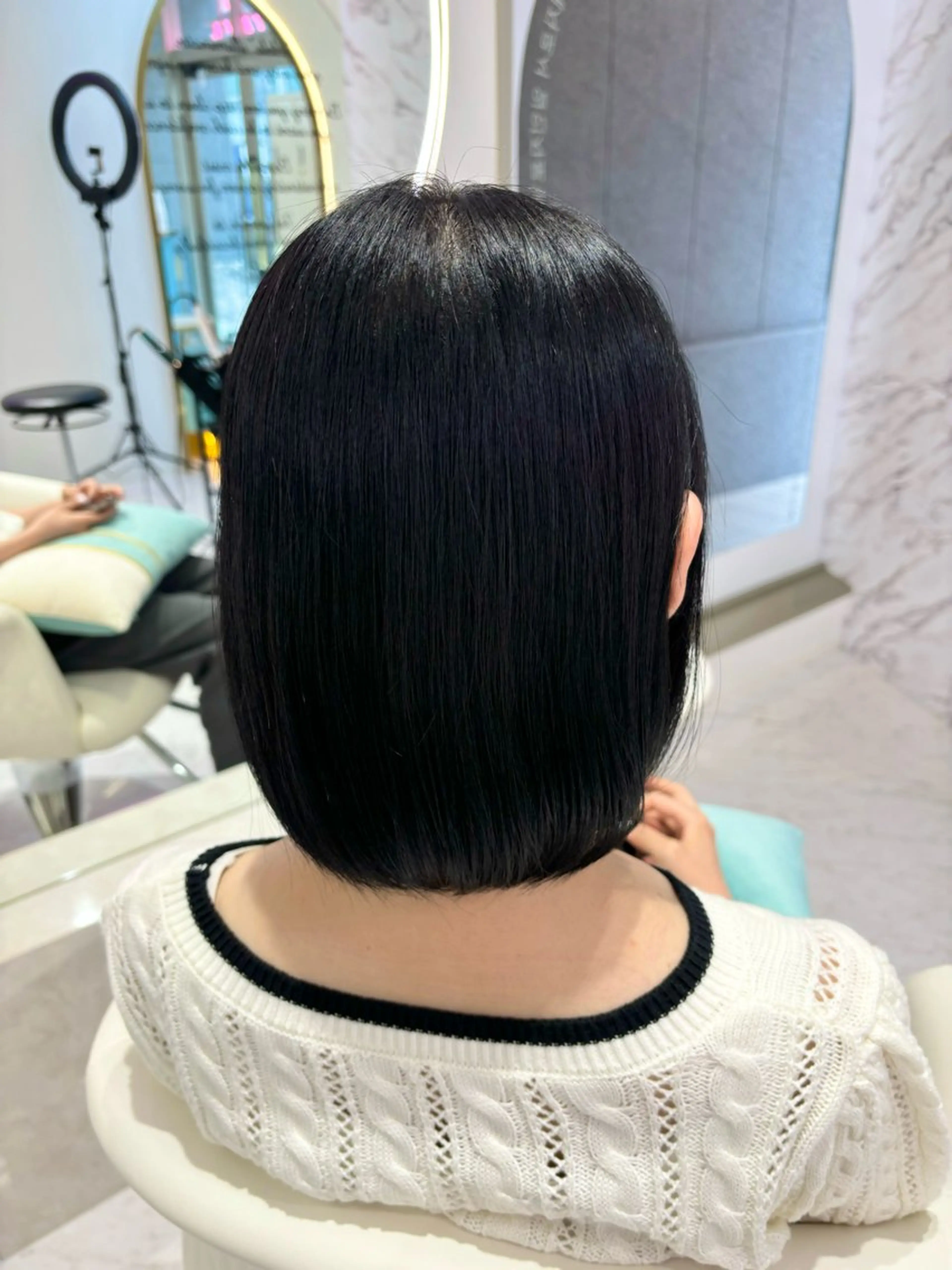ショート カラー 黒髪 ブルーカラー ブルーブラック 韓国風ヘア eclala所属・後藤 瑠菜のヘアスタイル