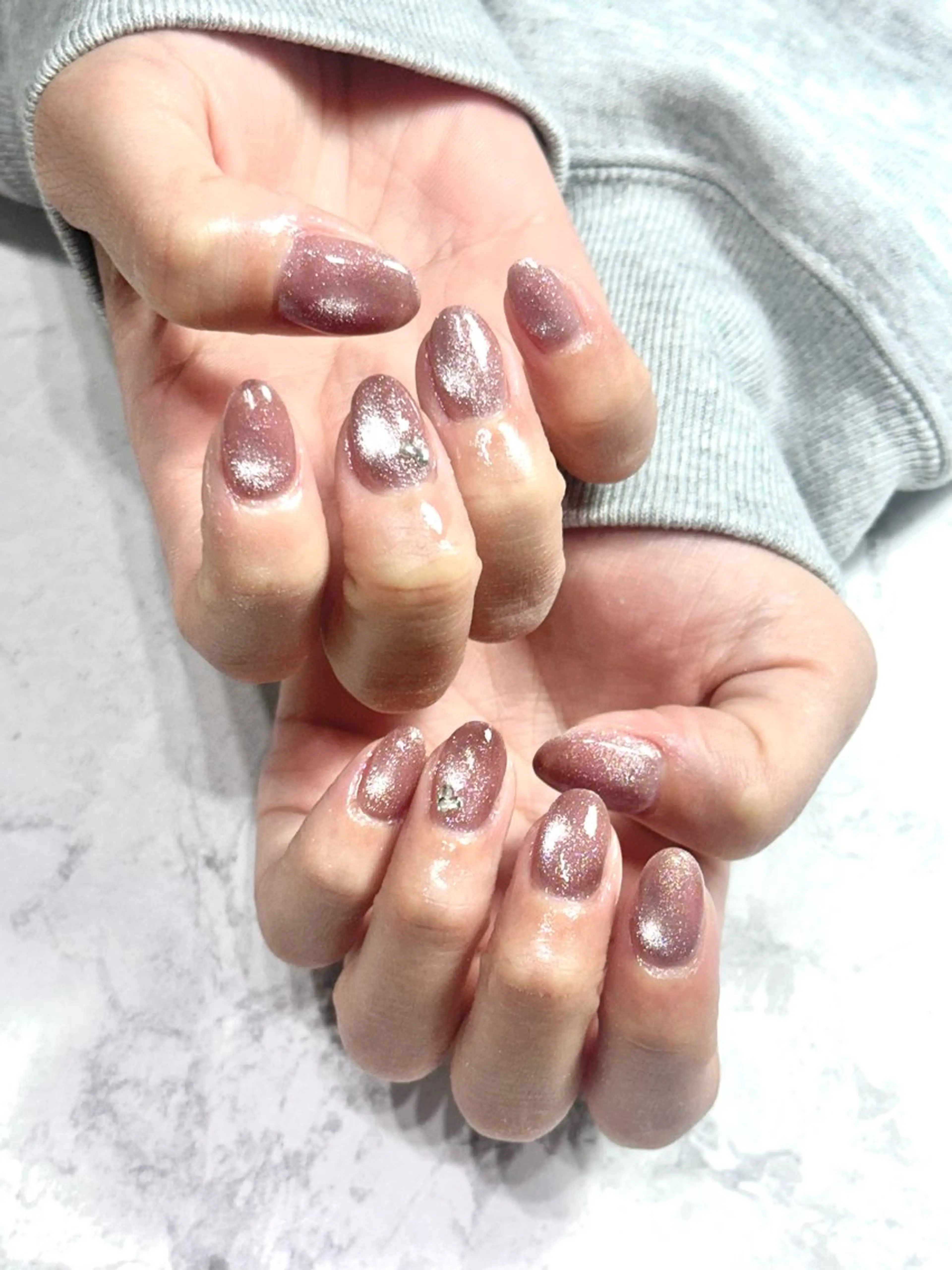 ネイル ジェルネイル キラキラネイル ラメ(グリッター) マグネットネイル ワンカラーネイル ハンドネイル Reline🌼ネイ リストKARINのネイルデザイン