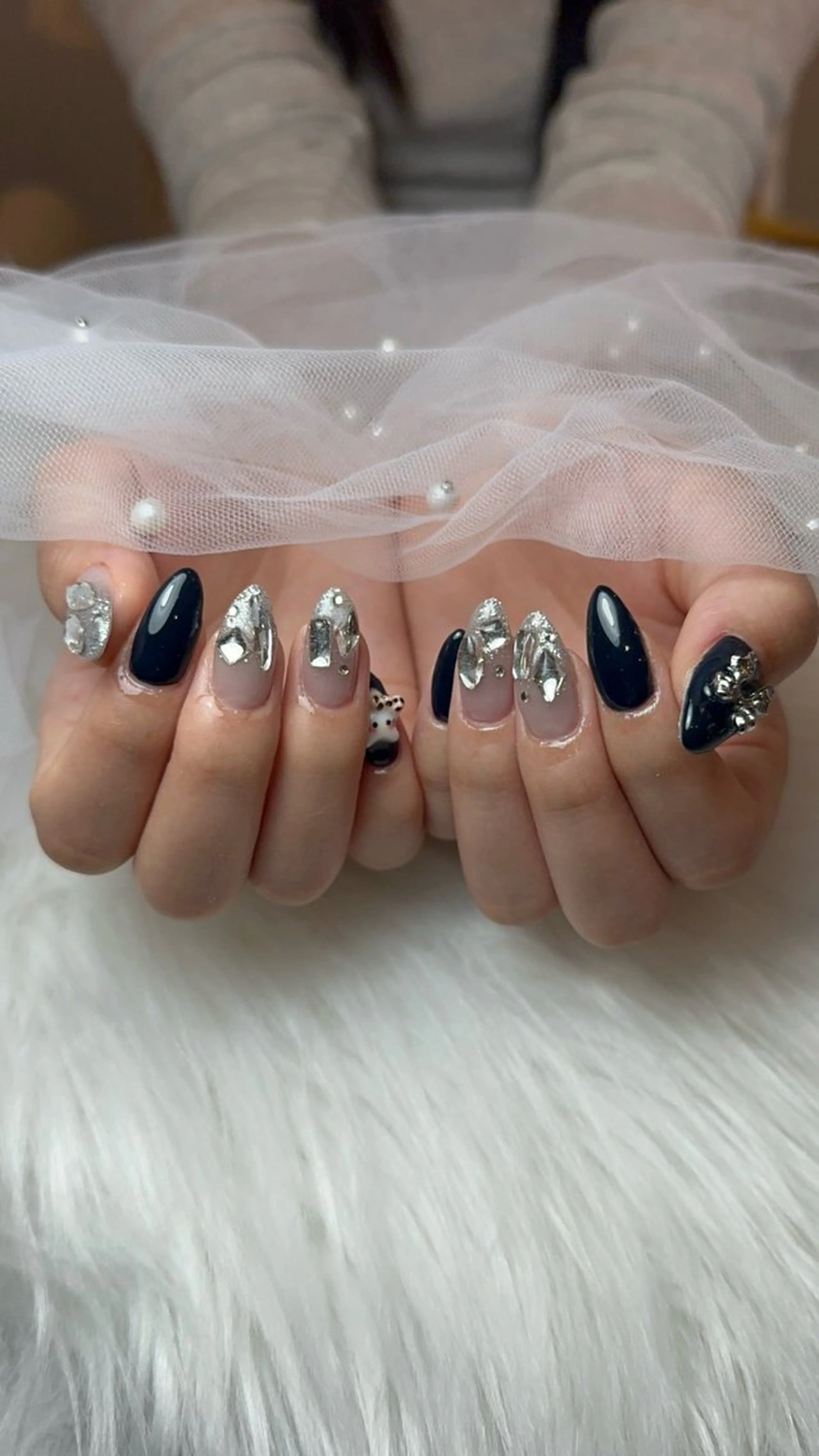 ネイル Laula🤍 ayakaのネイルデザイン