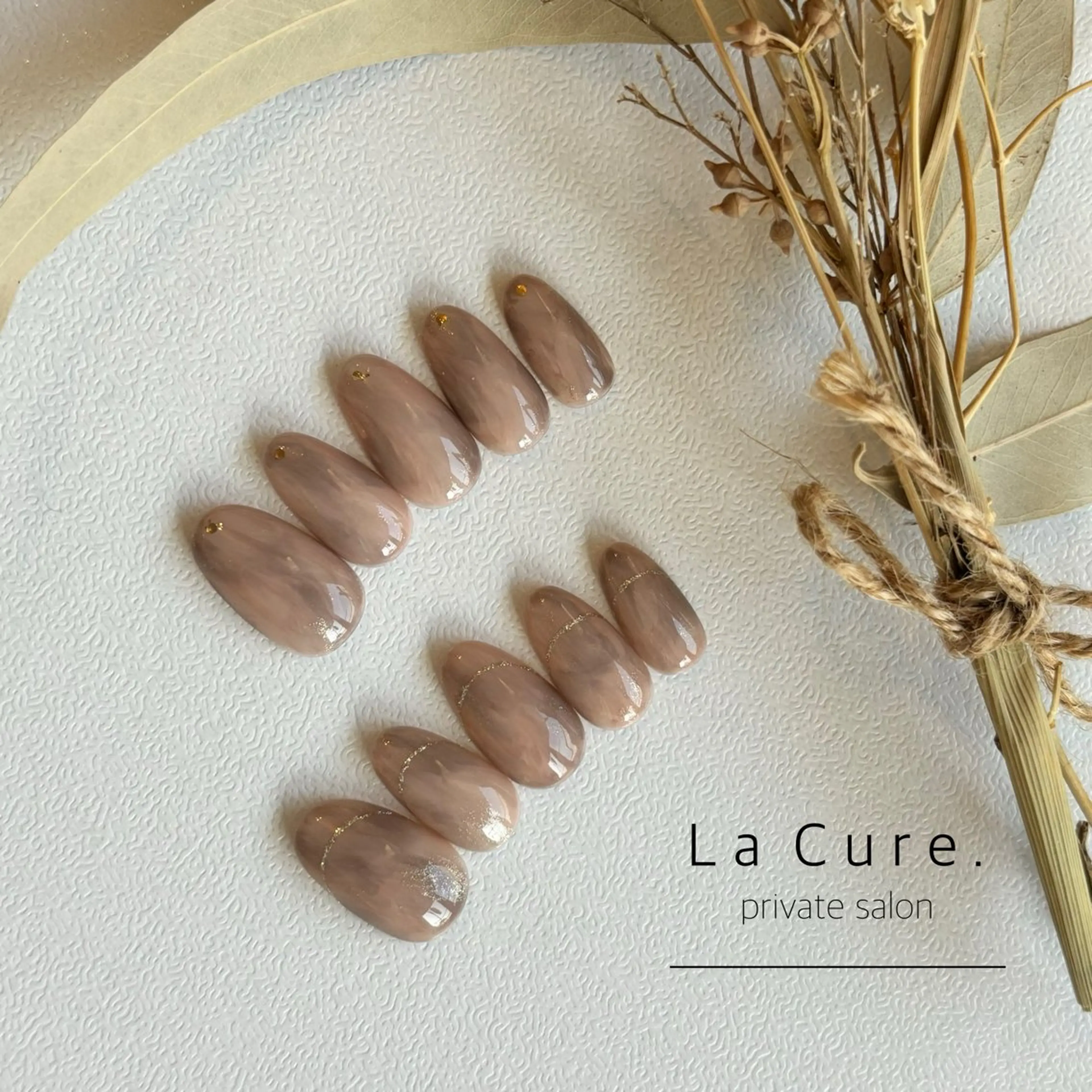 ネイル ジェルネイル ニュアンスネイル シンプルネイル ハンドネイル Lacure. misaのネイルデザイン