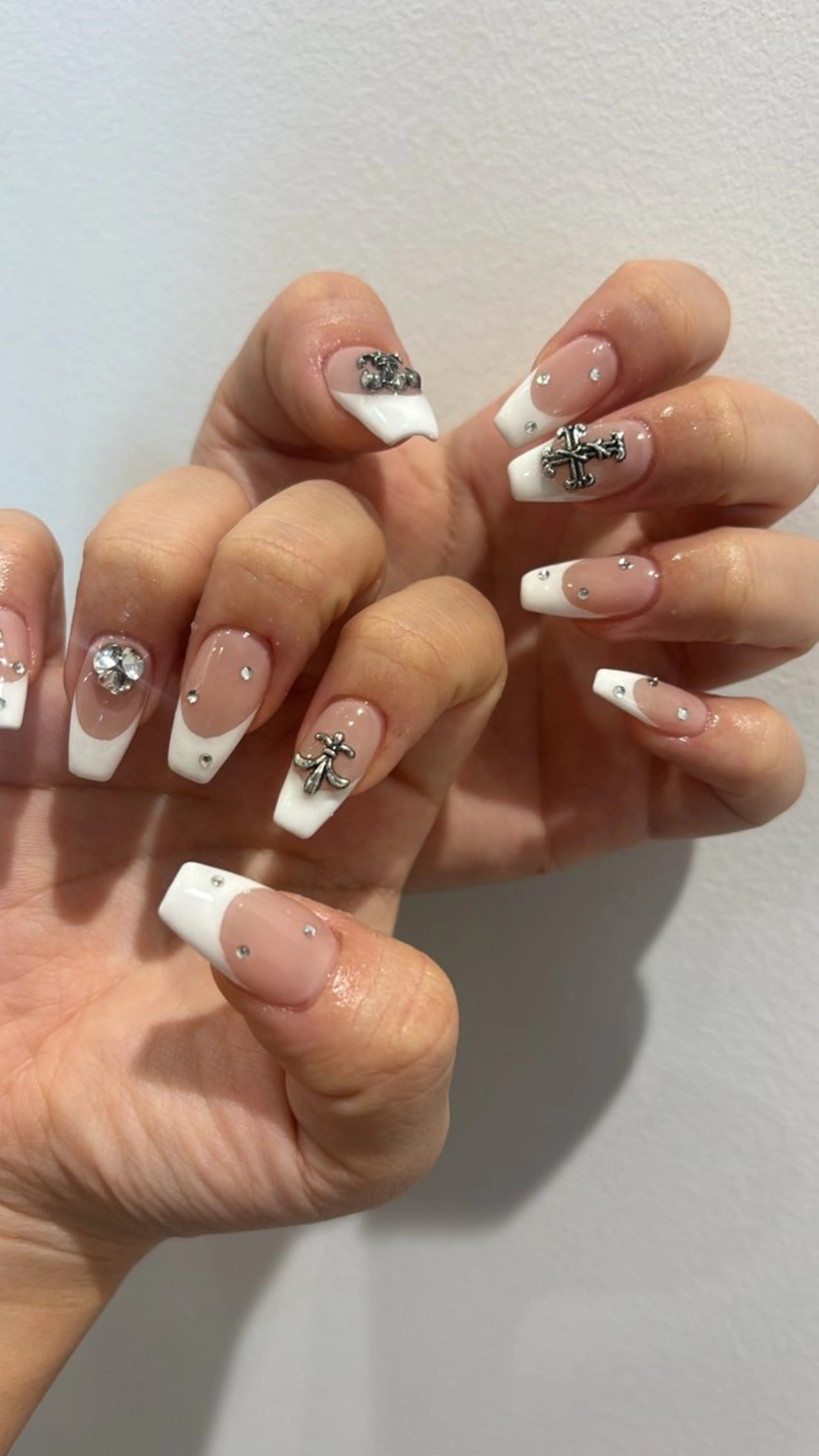 ネイル ハンドネイル tote. airiのネイルデザイン