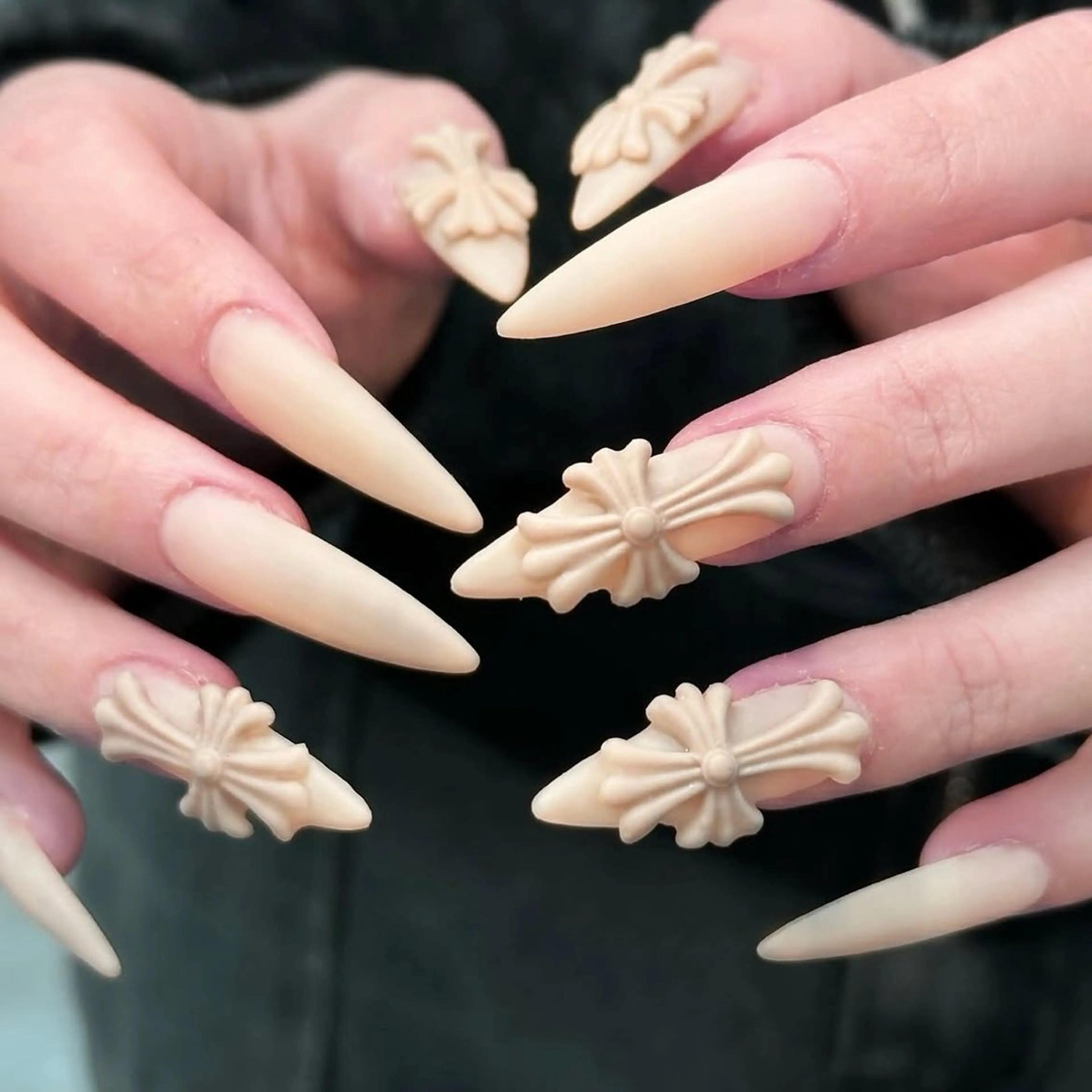 ネイル ハンドネイル フットネイル ゆびノさき +ikebukuroのネイルデザイン