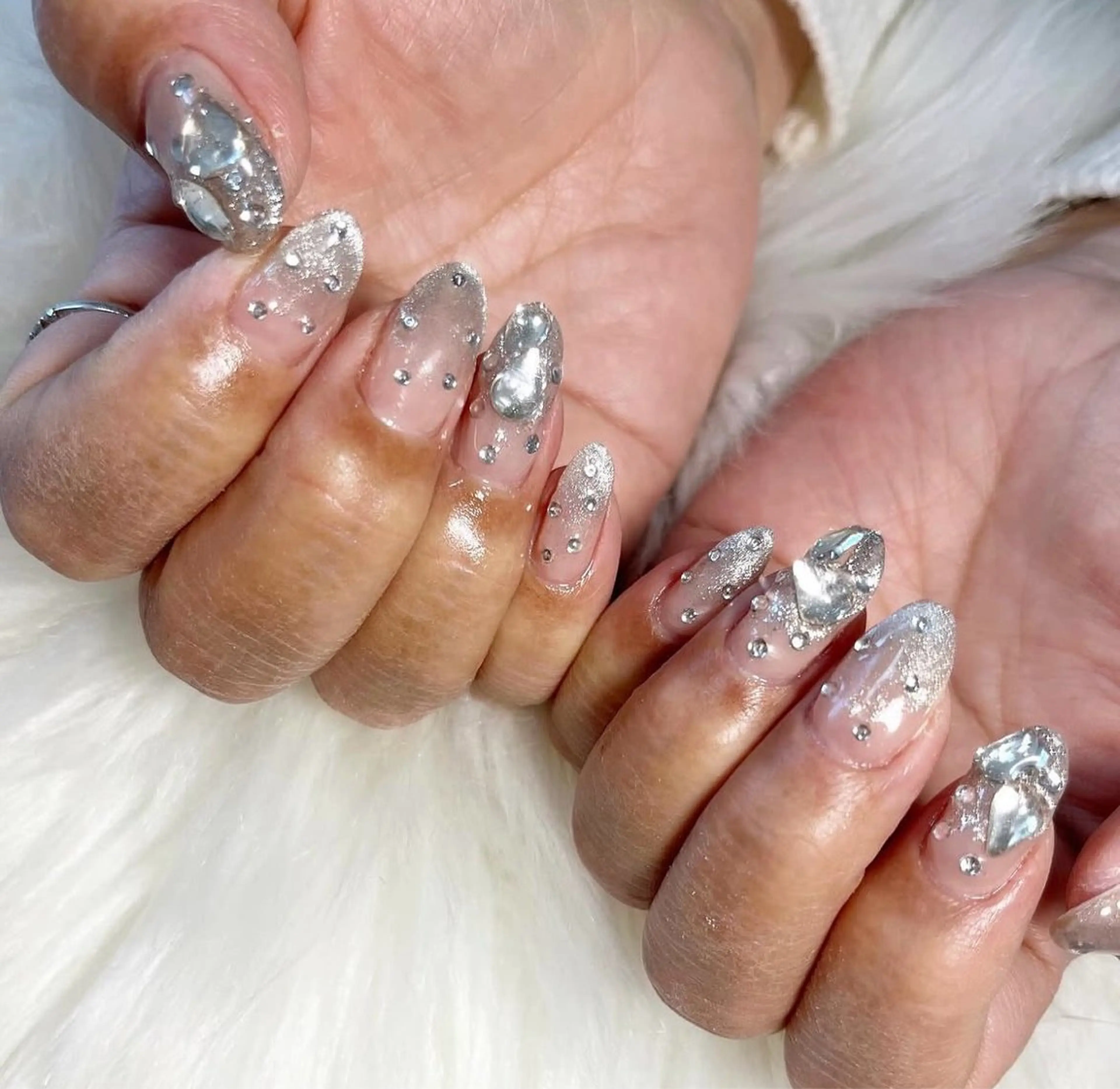 ネイル ハンドネイル Rureri .のネイルデザイン