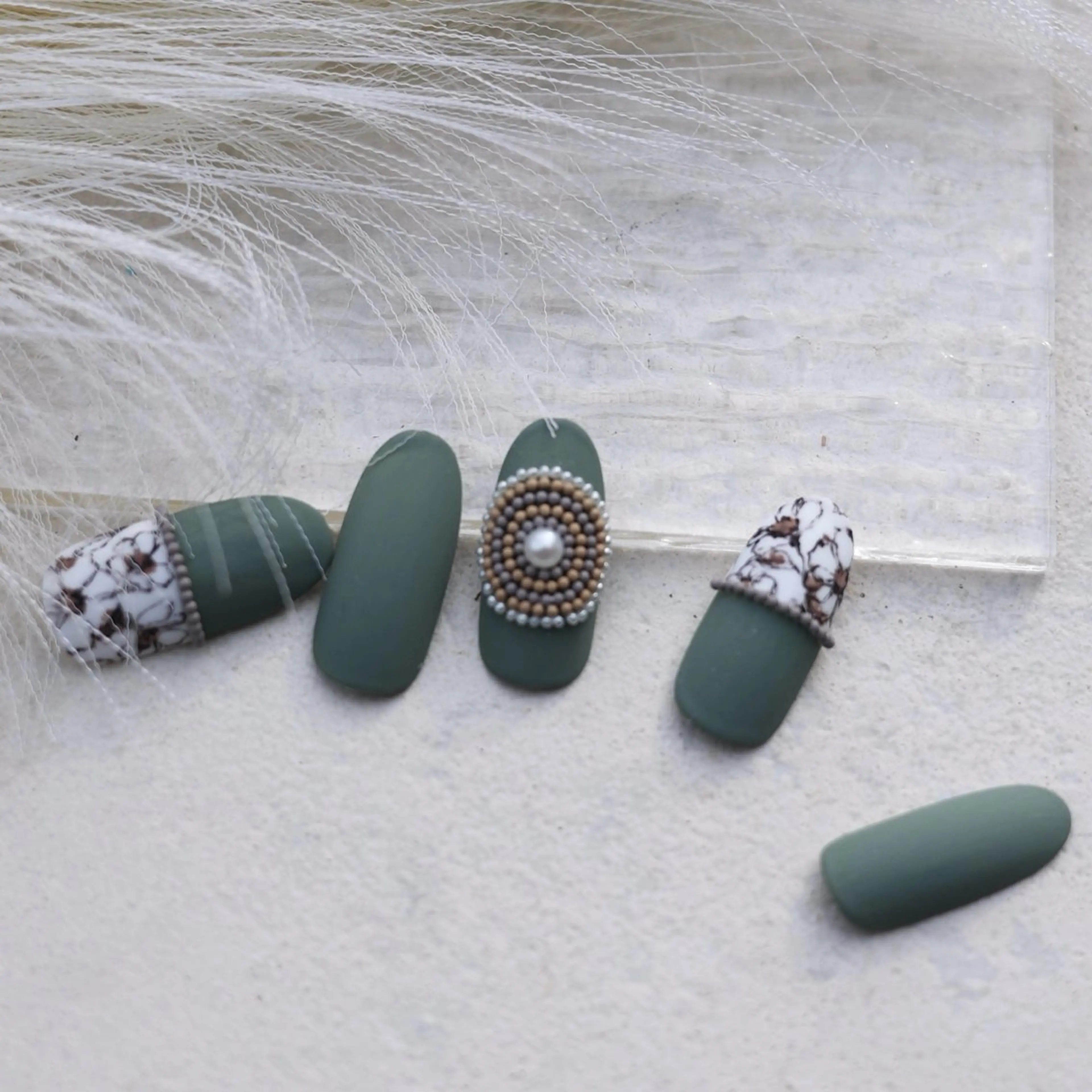 ネイル ハンドネイル NICHI nail salon & school所属・NICHI 田所梨英のネイルデザイン