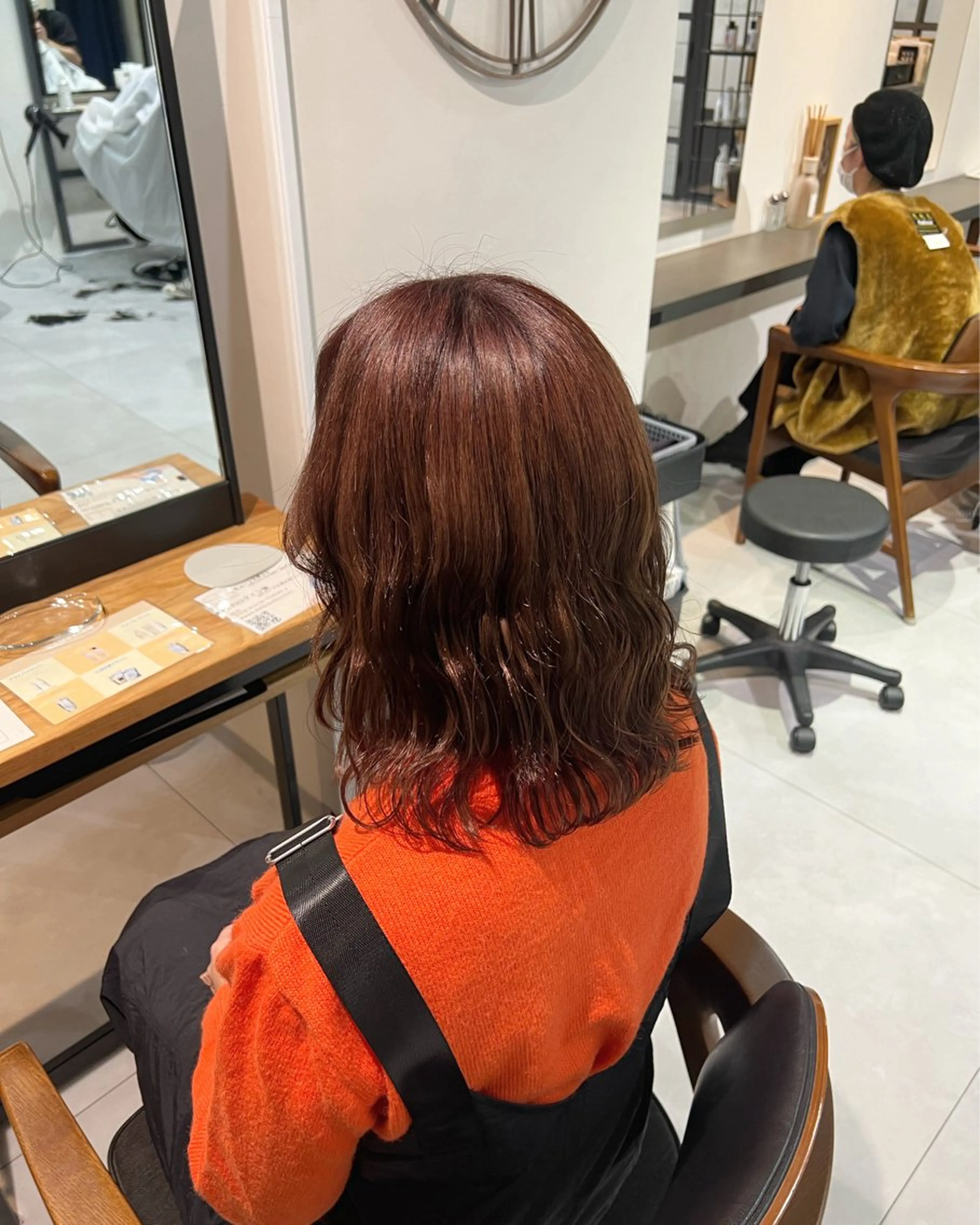 ミディアム カラー Neale. ユメのヘアスタイル