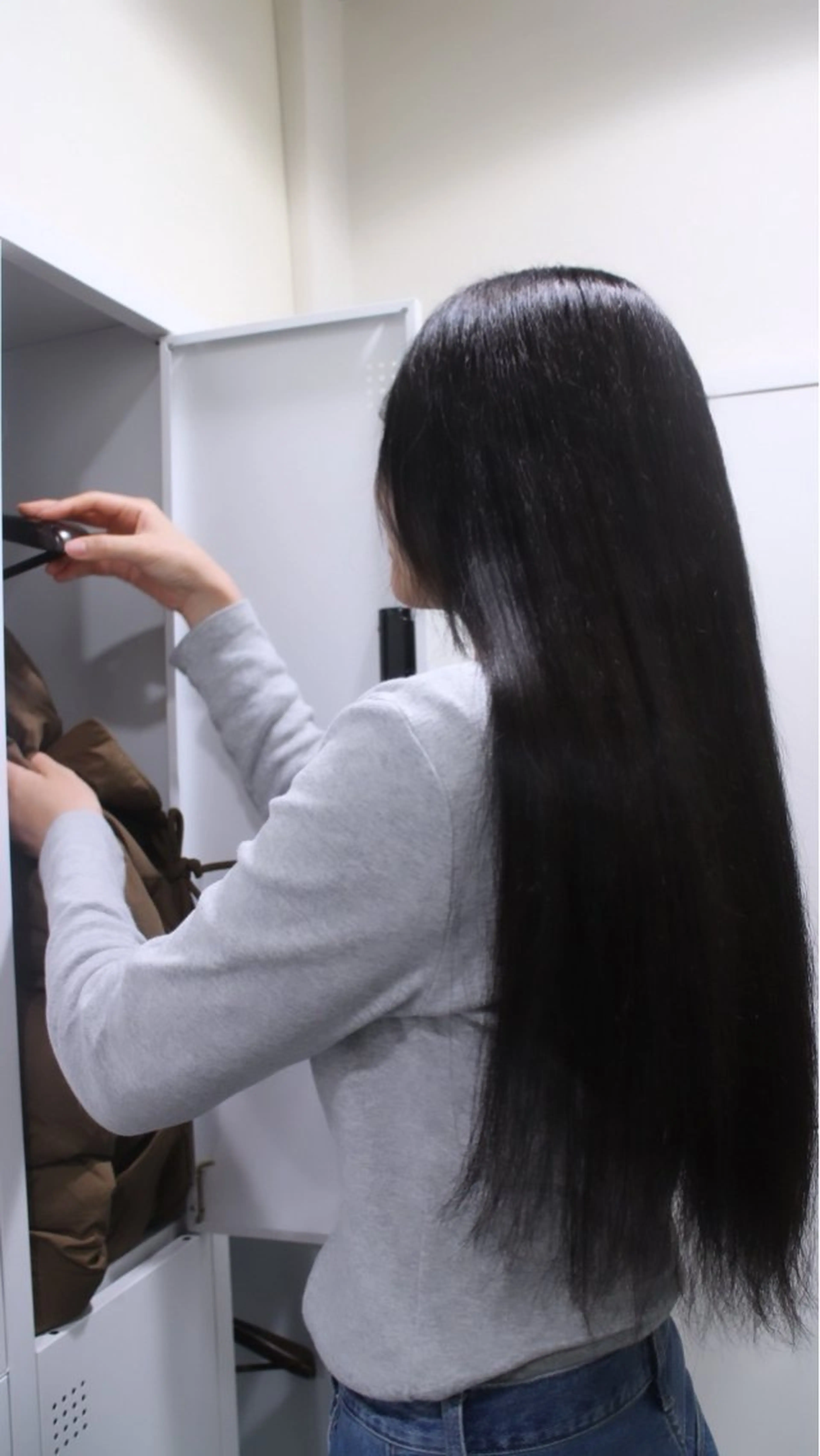 ロング カラー カーリーパーマ/ 透明ｶﾗｰ/MIKUのヘアスタイル