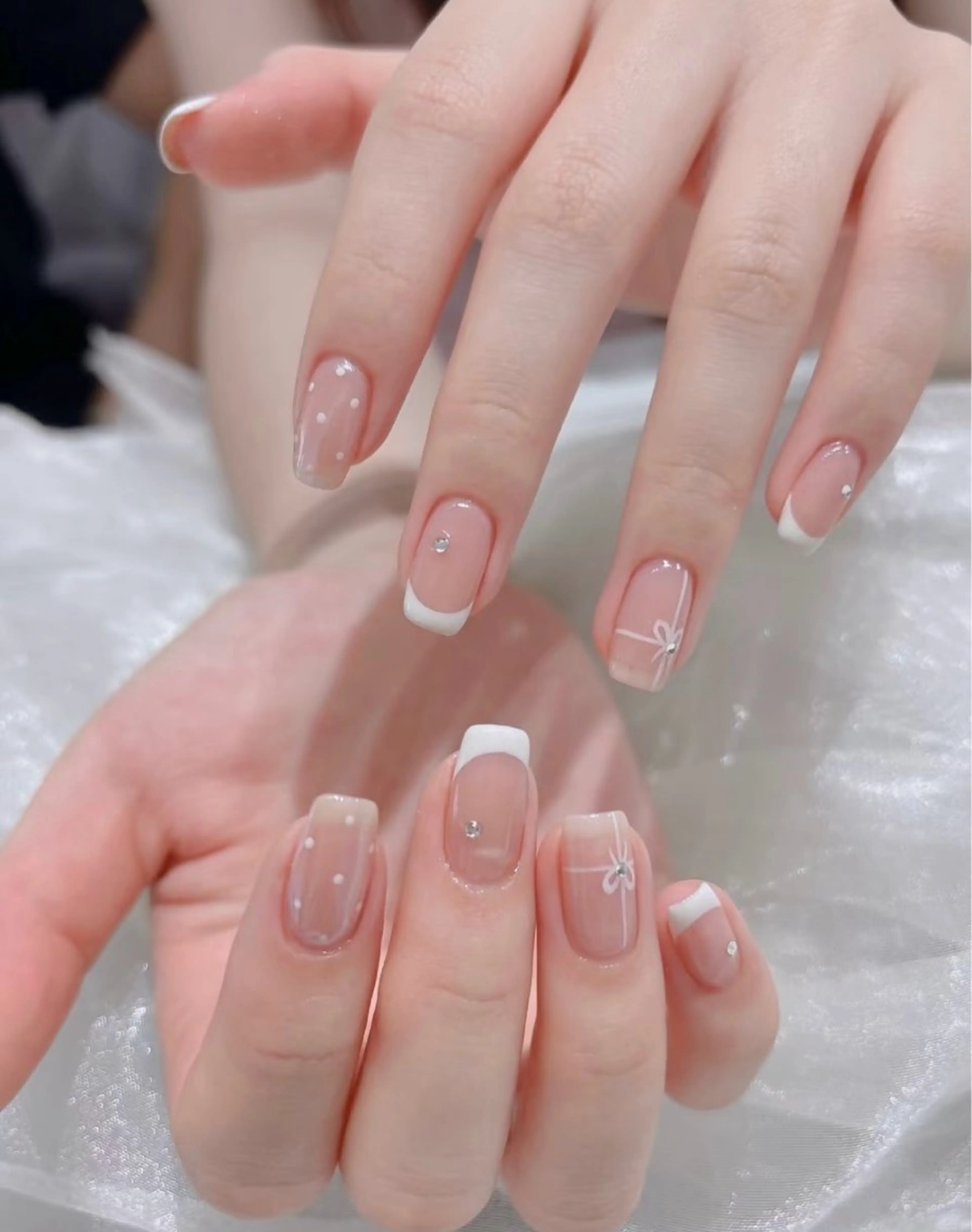 ネイル アートネイル チークネイル 長さ出し フットネイル ジェルネイル ラッキーネイルサロン西川口東口店所属・山田 由奈のネイルデザイン