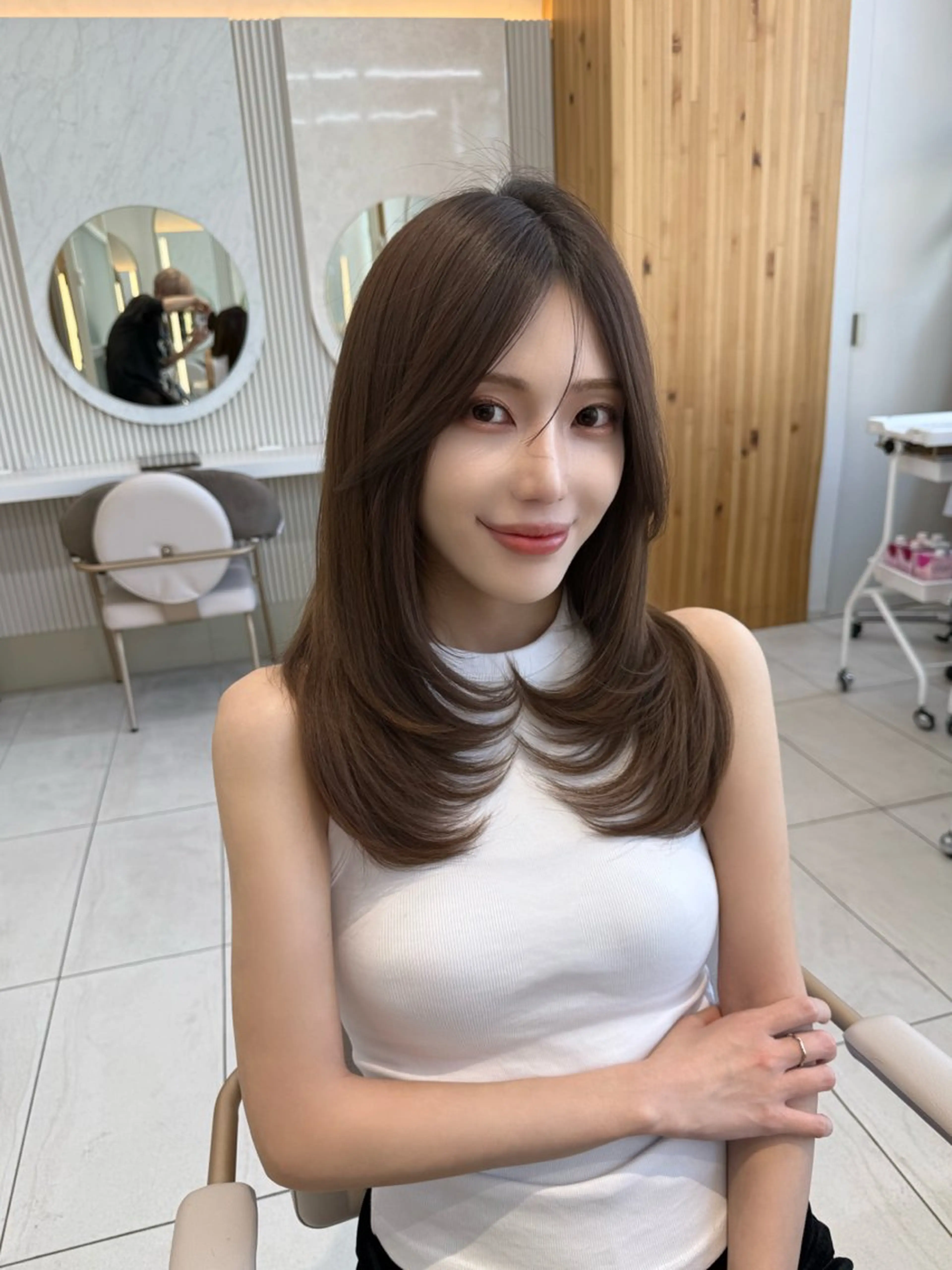 セミロング 結べるレイヤー/ ミディアム/島田 佑のヘアスタイル