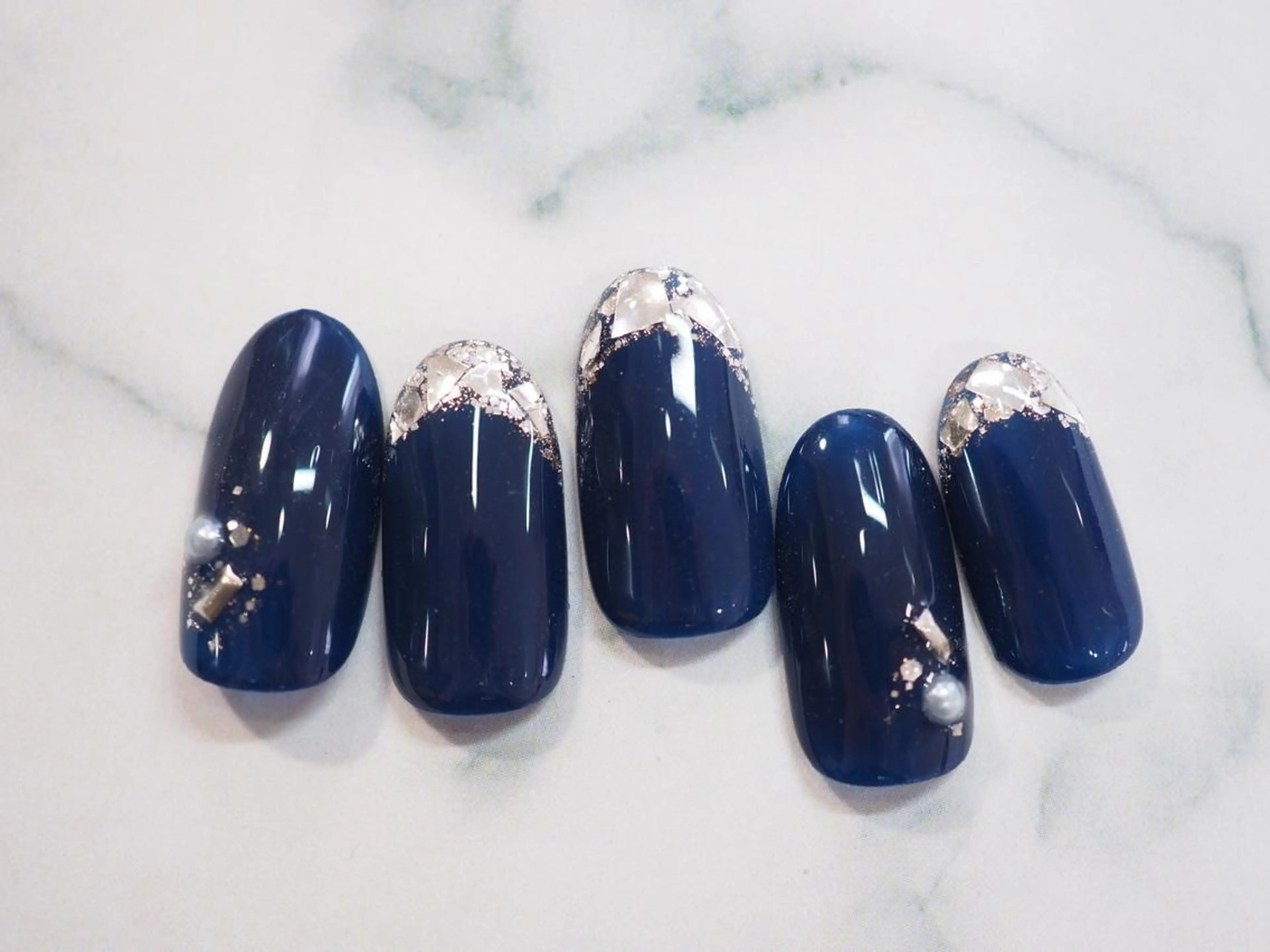 ネイル トップネイリスト Ribbon立川店のネイルデザイン