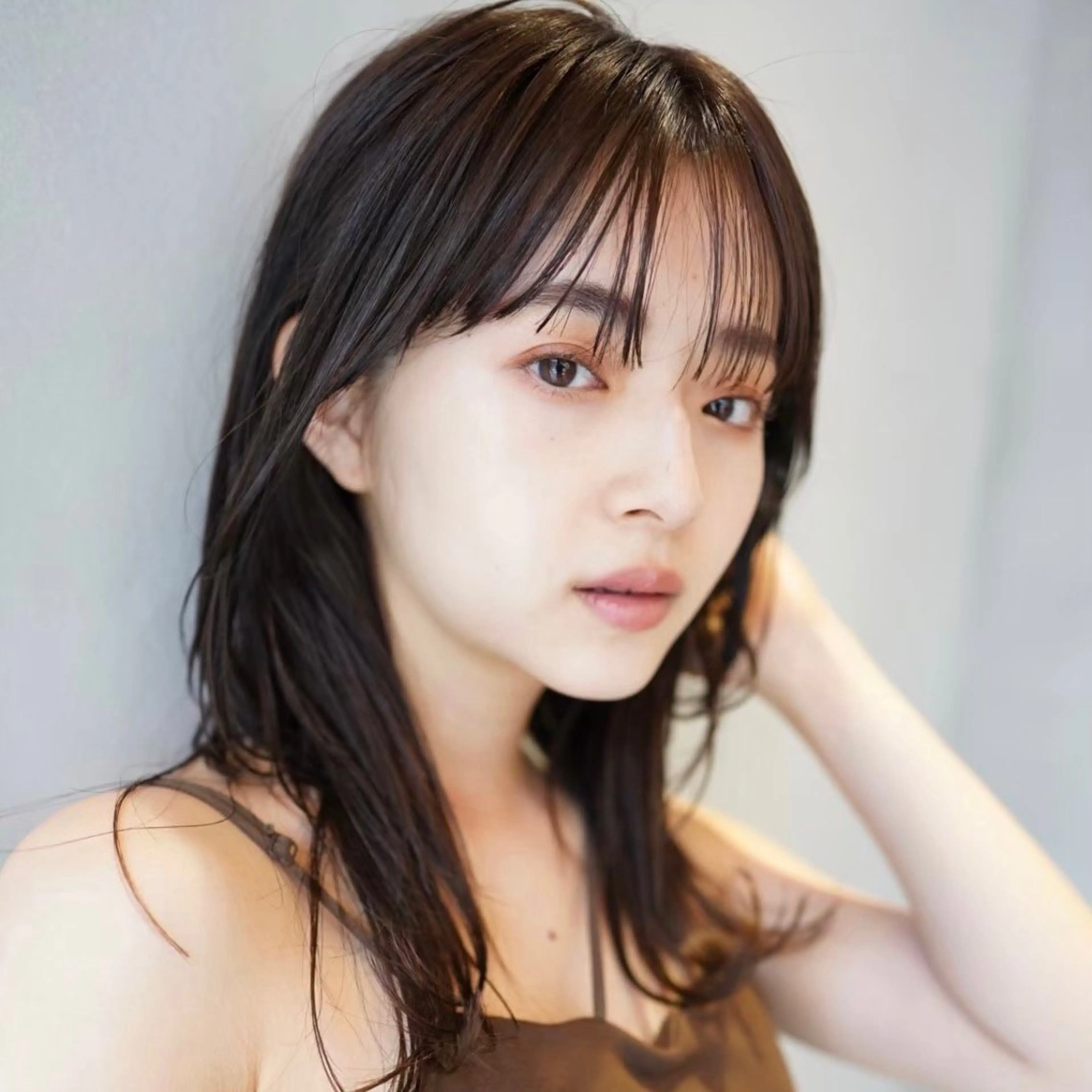 ロング カラー カット センターパート/ 暖色カラーayuのヘアスタイル