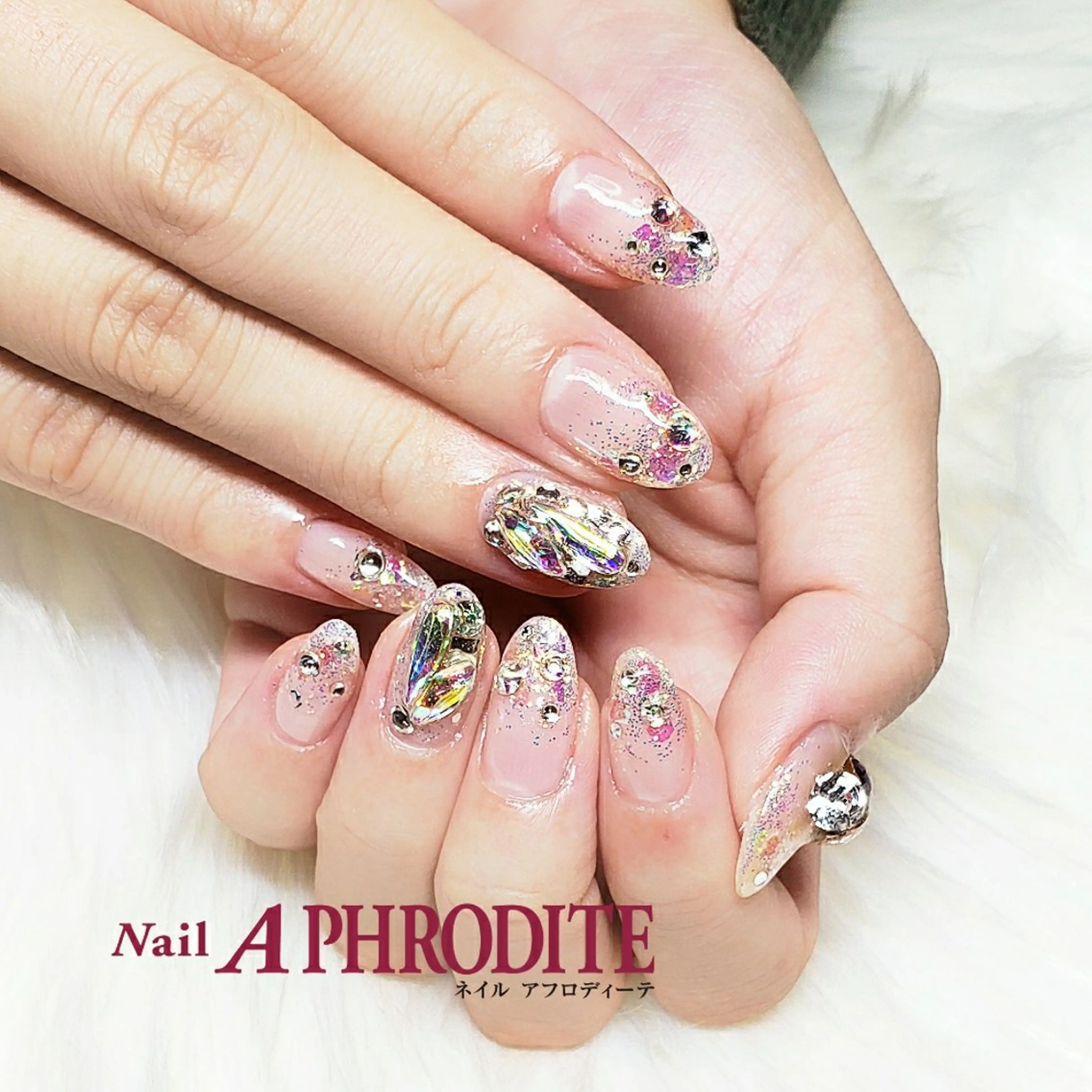 ネイル ジェルネイル ニュアンスネイル スカルプネイル ソフトジェル ネイルチップ ハンドネイル Nail  Aphroditeのネイルデザイン
