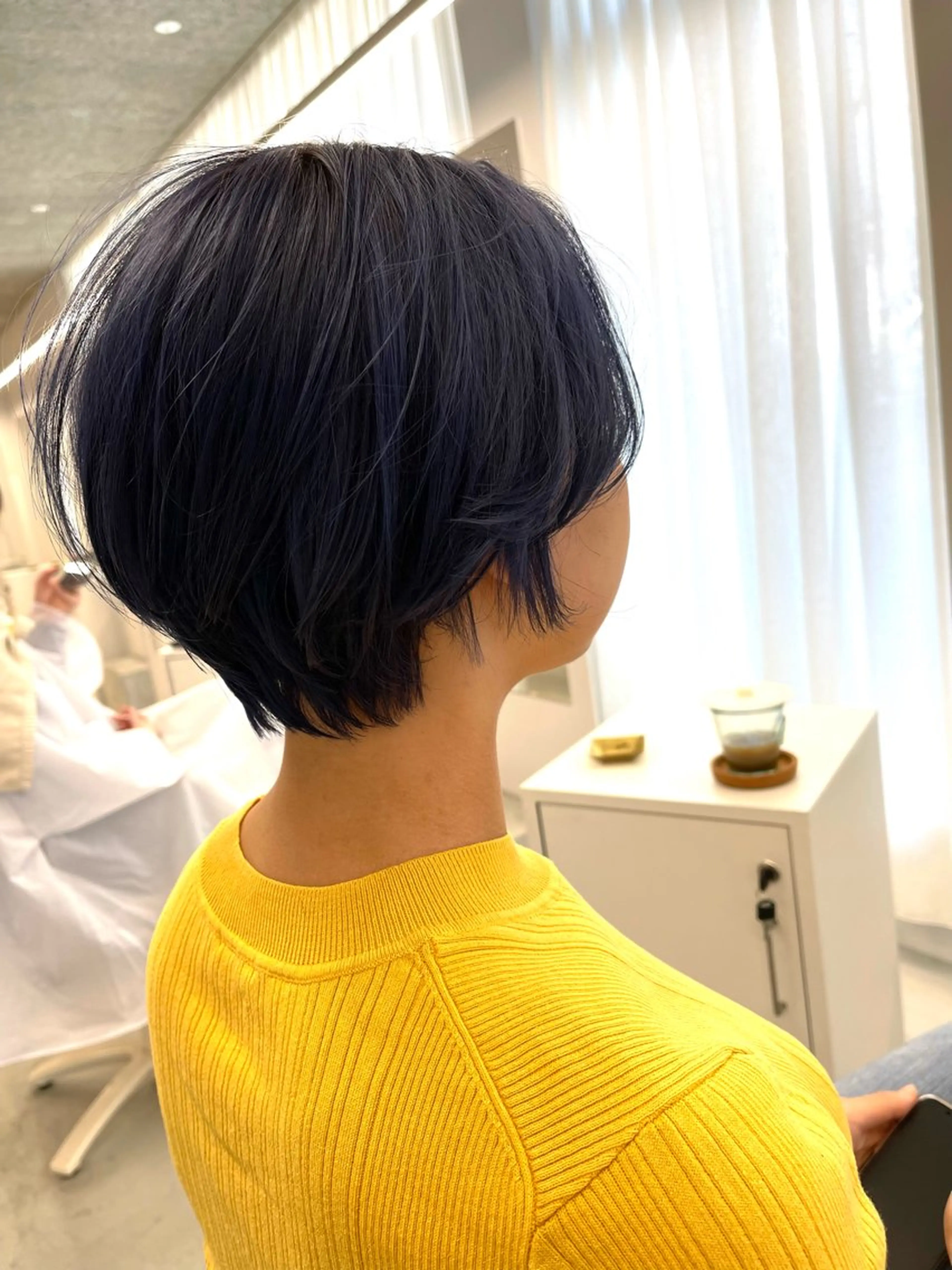 ショート カラー 柴田泰秀sotti. 髪質改善/ブリーチのヘアスタイル