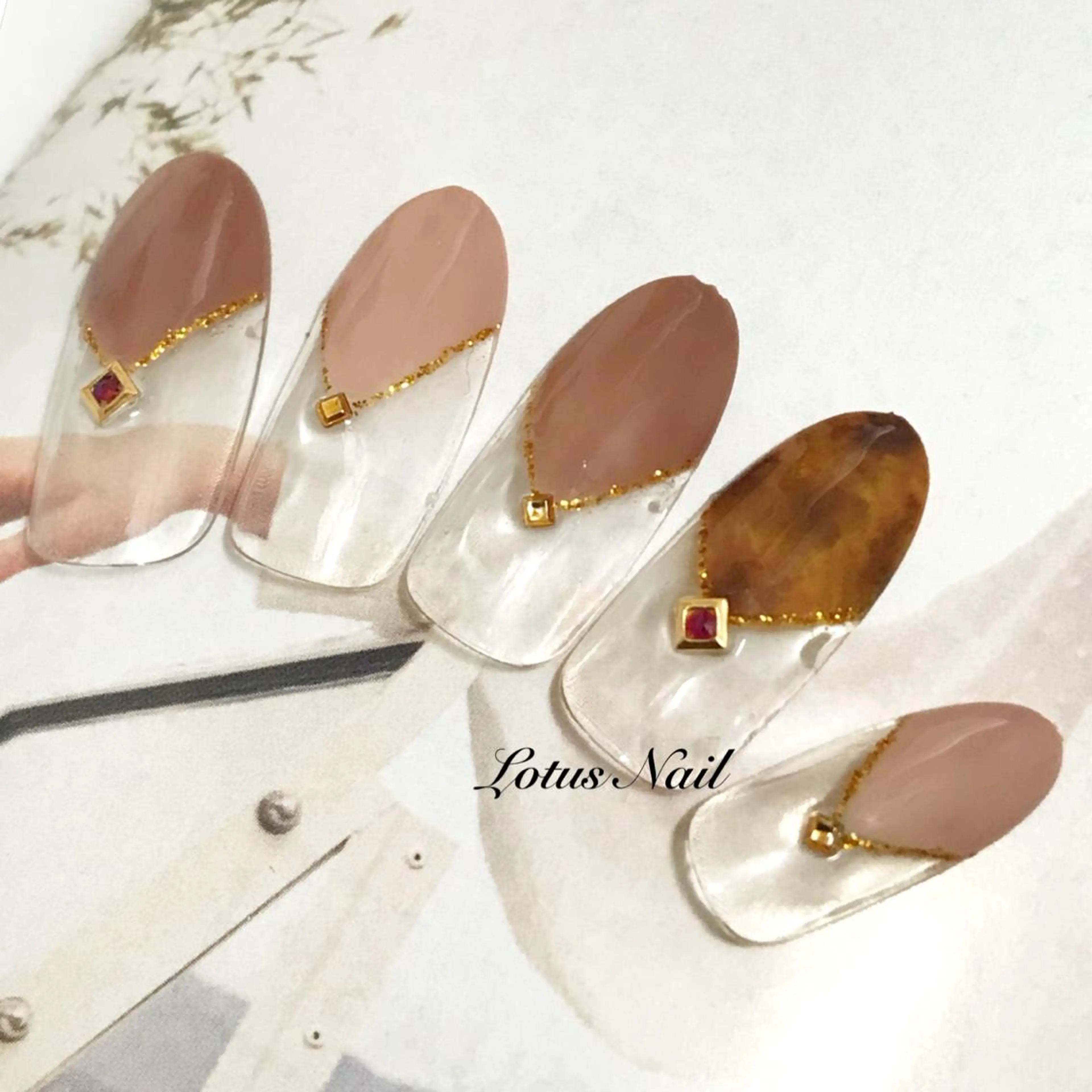 ネイル Lotus Nailのネイルデザイン