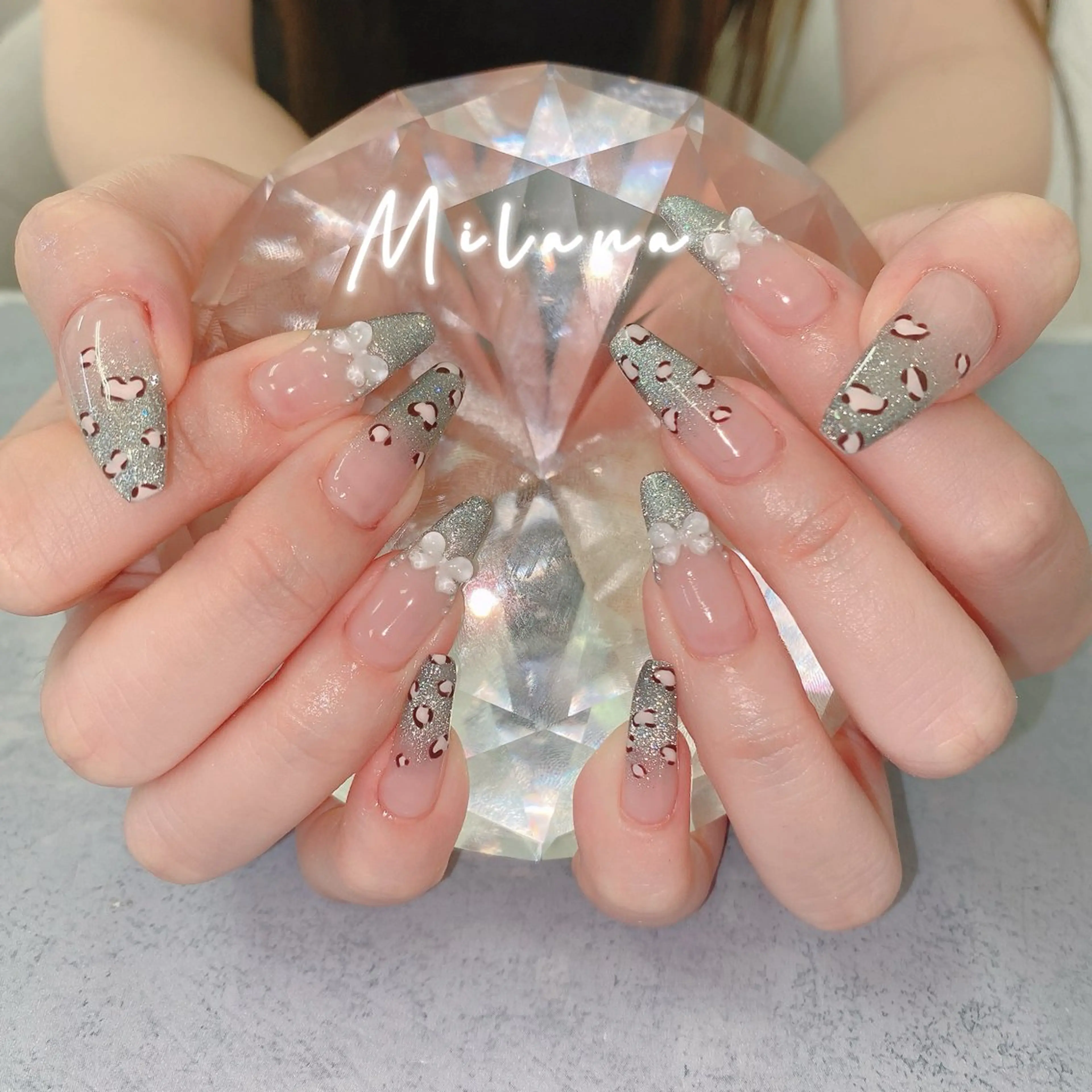 ネイル マグネットネイル ピンク ハンドネイル Milana （研修生メニュー）のネイルデザイン