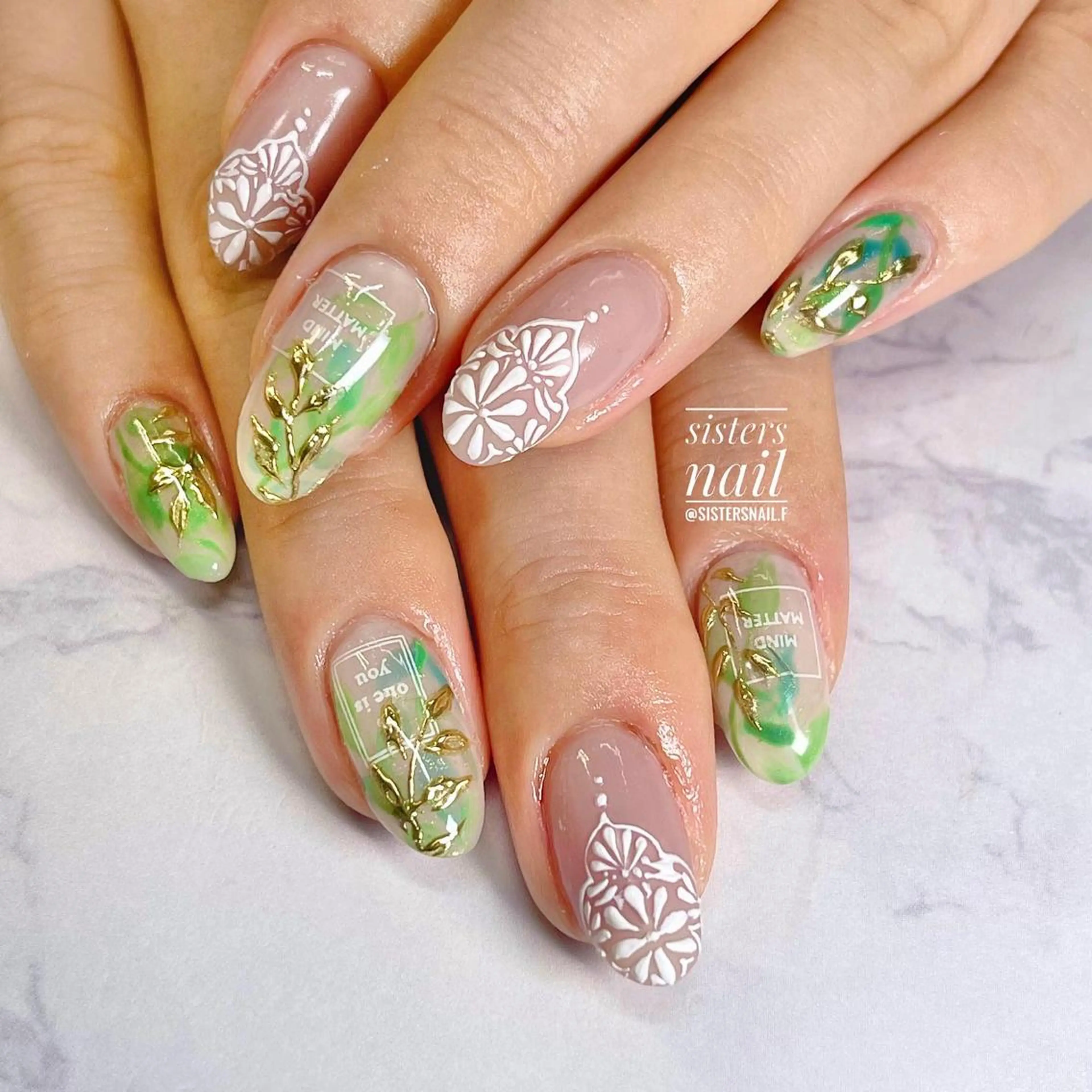 ネイル アートネイル ジェルネイル ゴールド グラデーション レース sisters nail.fのネイルデザイン