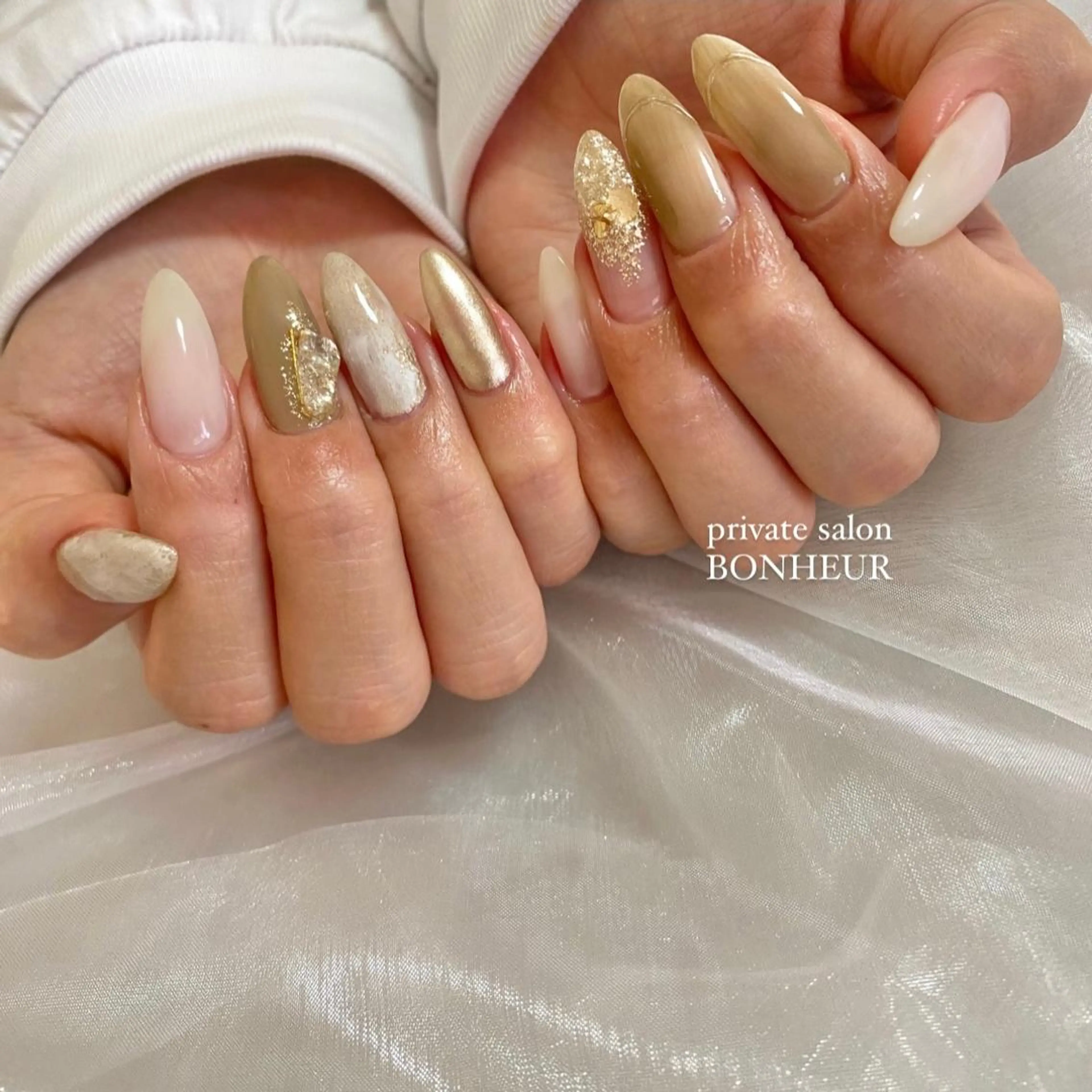 ネイル ハンドネイル BONHEUR Annaのネイルデザイン