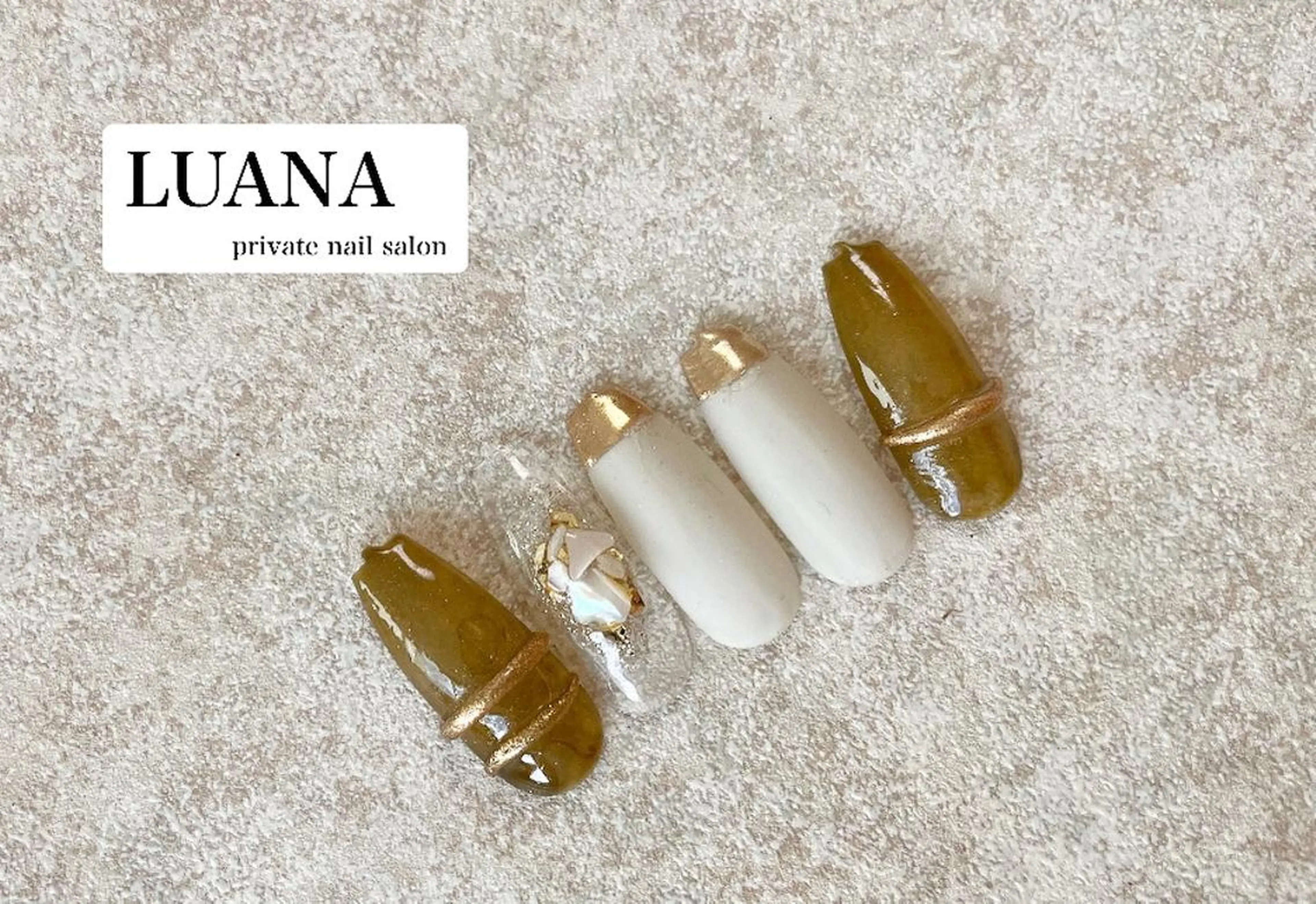 ネイル フラワーネイル フレンチネイル マットネイル ミラーネイル ニュアンスネイル ルアナ プライベートサロンのネイルデザイン