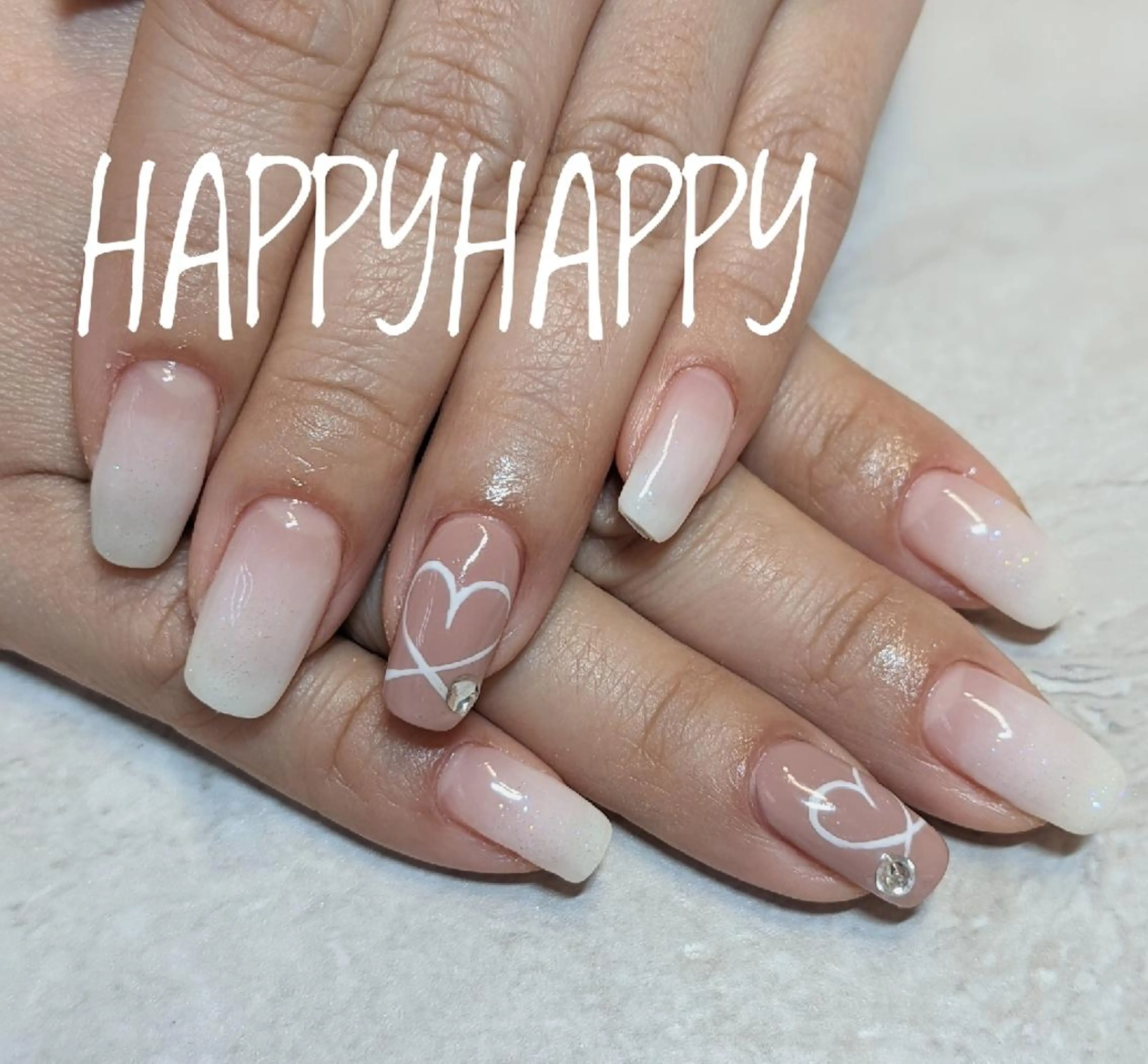 ネイル HAPPY HAPPYのネイルデザイン