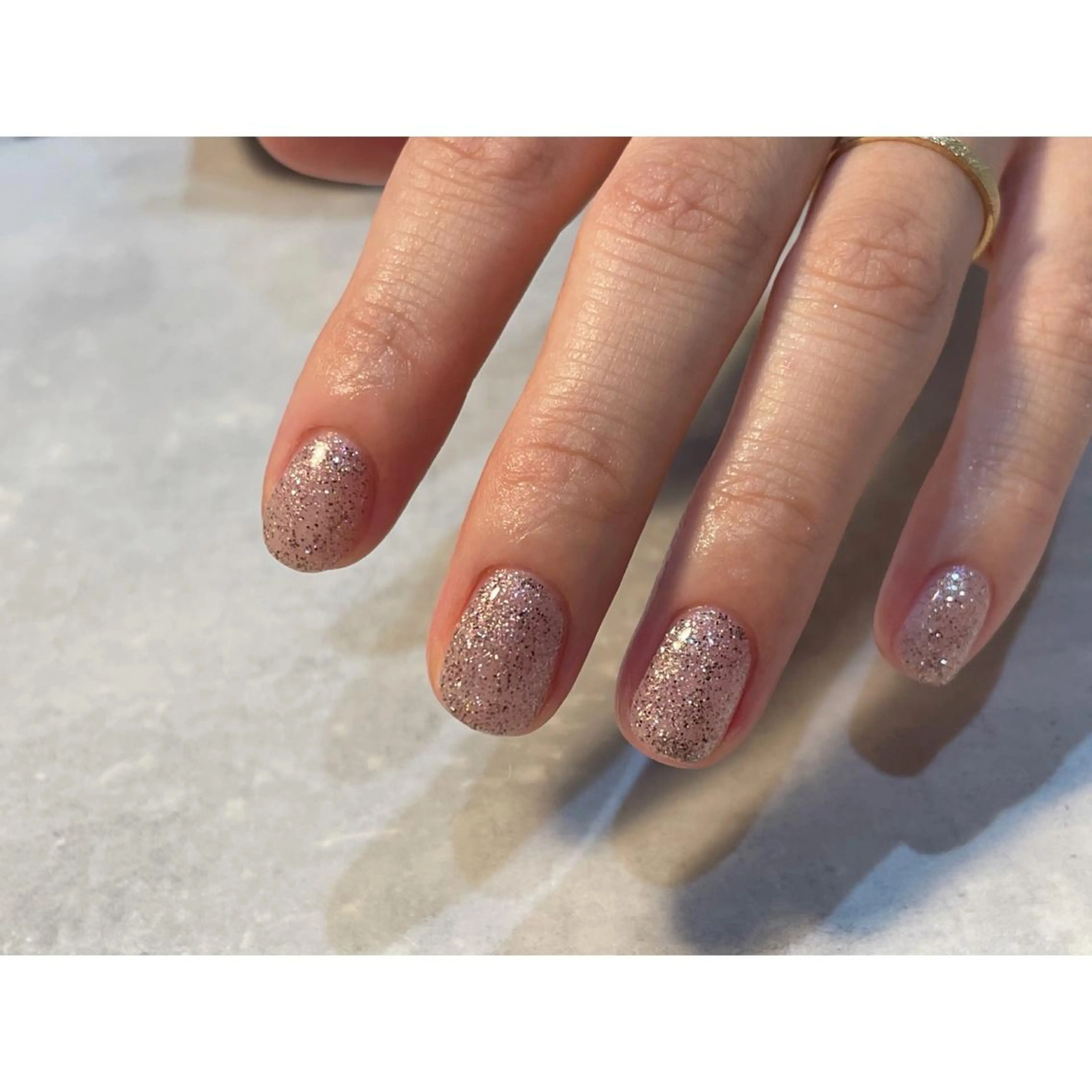 ネイル アートネイル ミラーネイル ニュアンスネイル オフィスネイル ワンカラーネイル ハンドネイル lacier nailのネイルデザイン