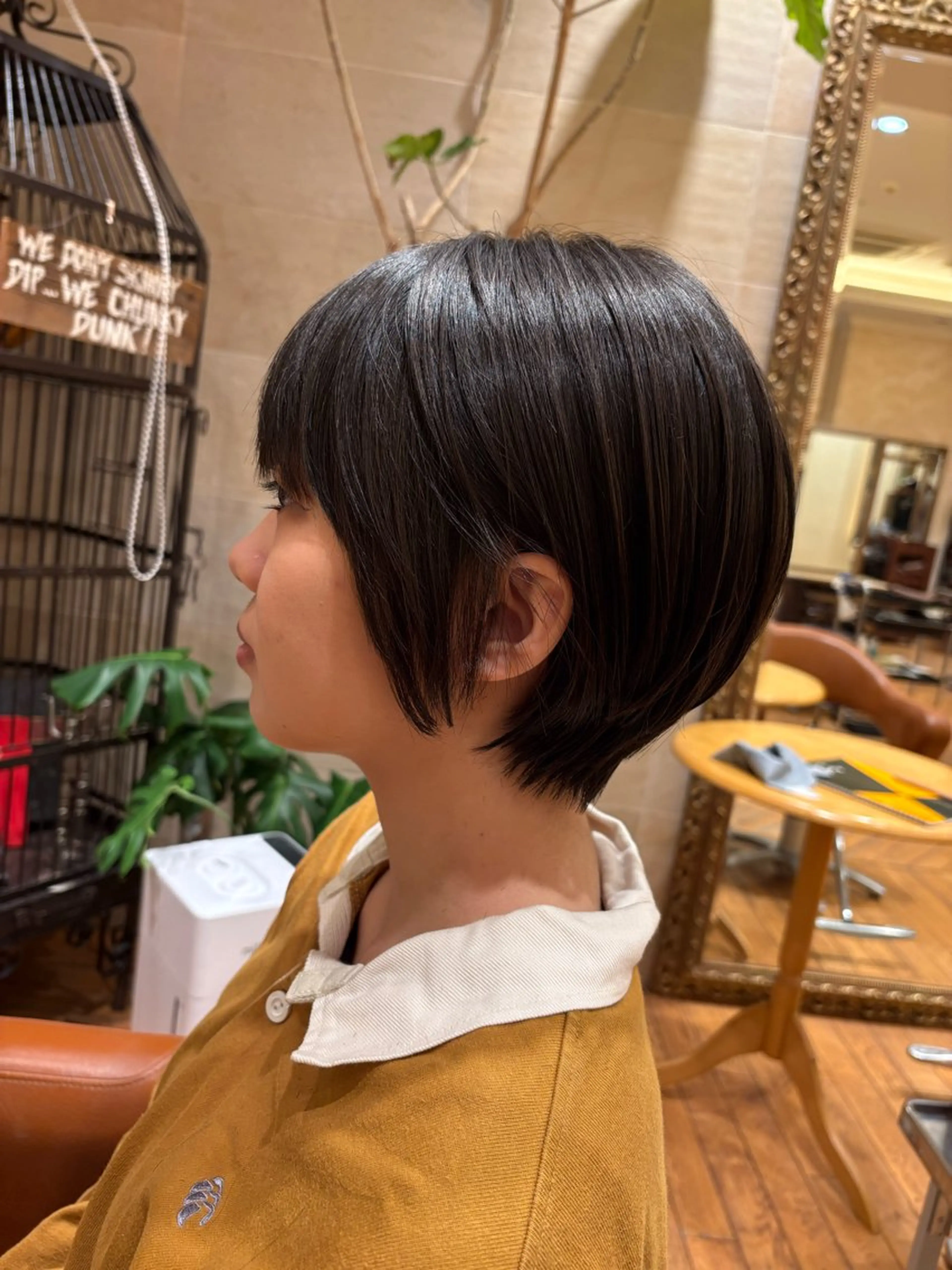 ショート 田内 満里奈のヘアスタイル