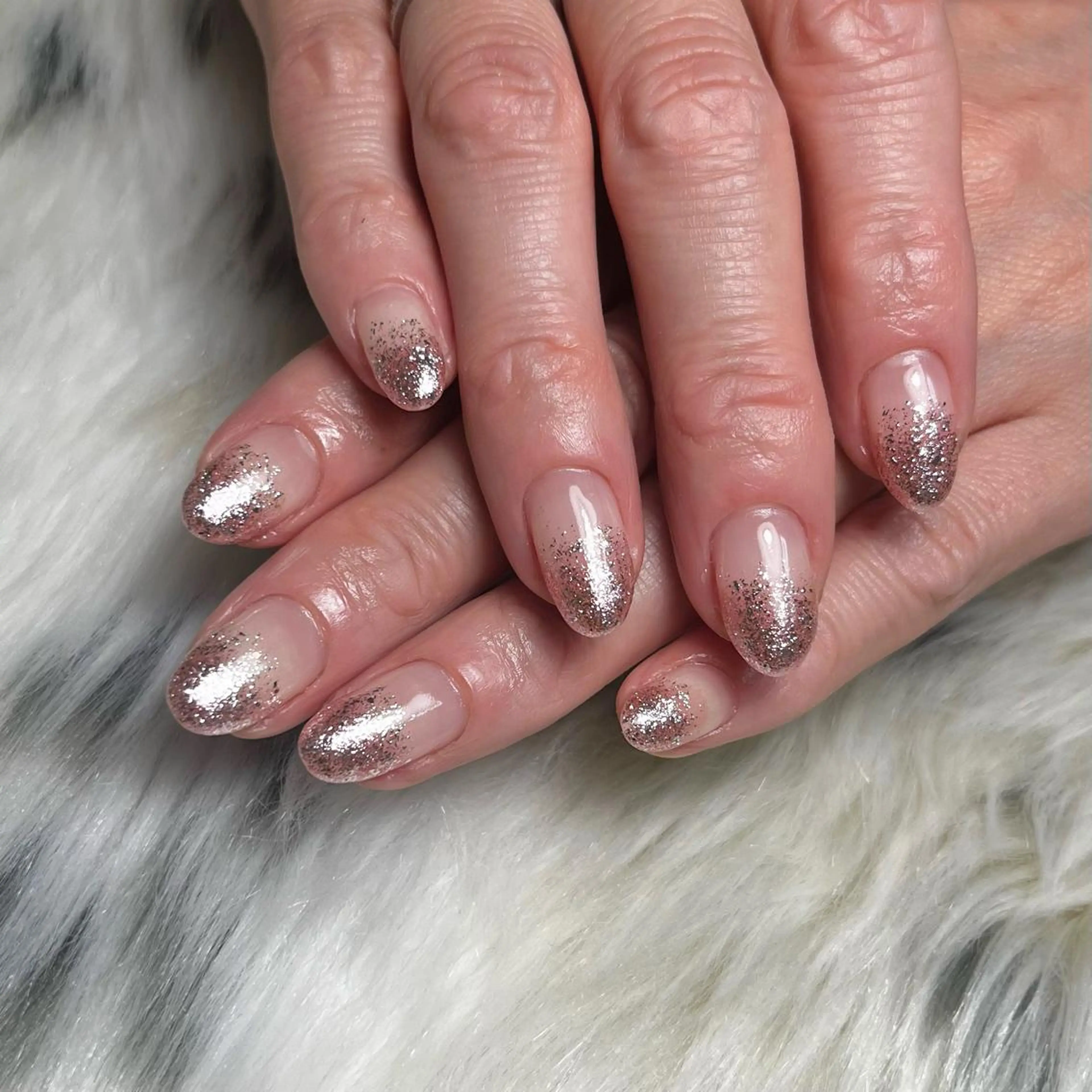 ネイル Laki nailのネイルデザイン