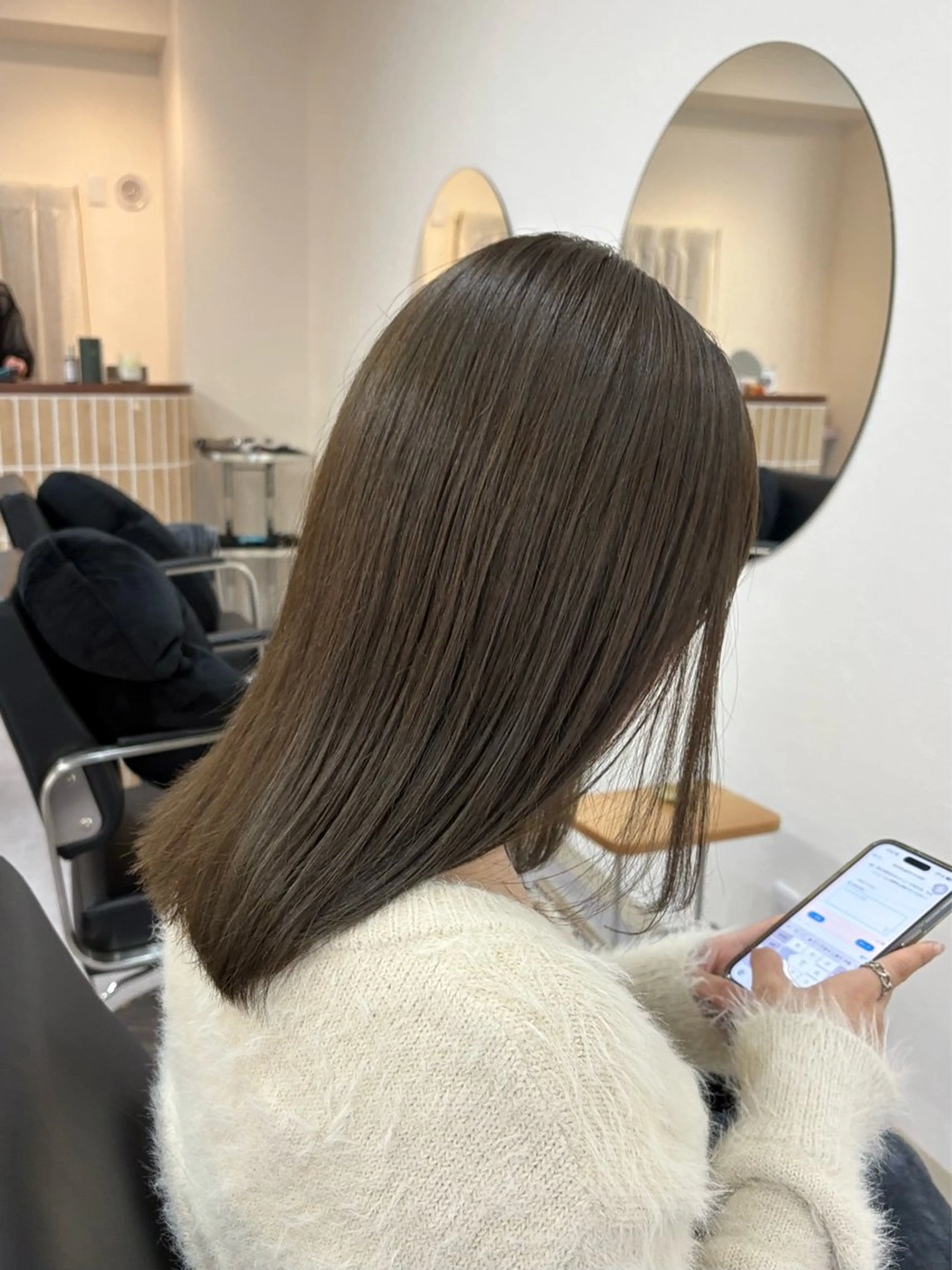 ミディアム カラー グレージュ オリーブグレージュ オリーブグレー カット ヘアカラー トリートメント ハル🌸柔色/ ブリーチなし/艶髪のヘアスタイル