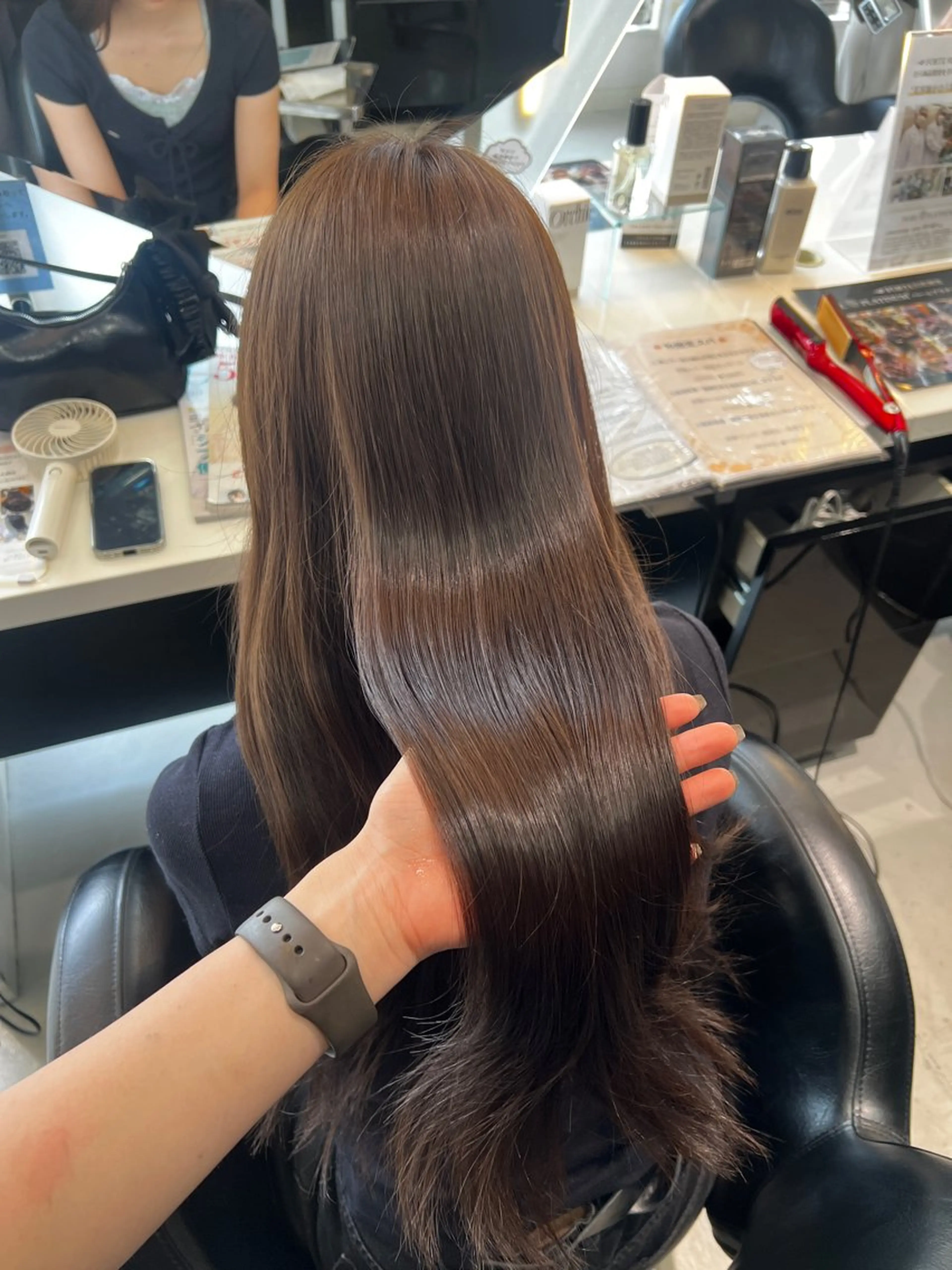 ロング 韓国風顔まわり/ベー ジュ/マツエク♡美咲のヘアスタイル