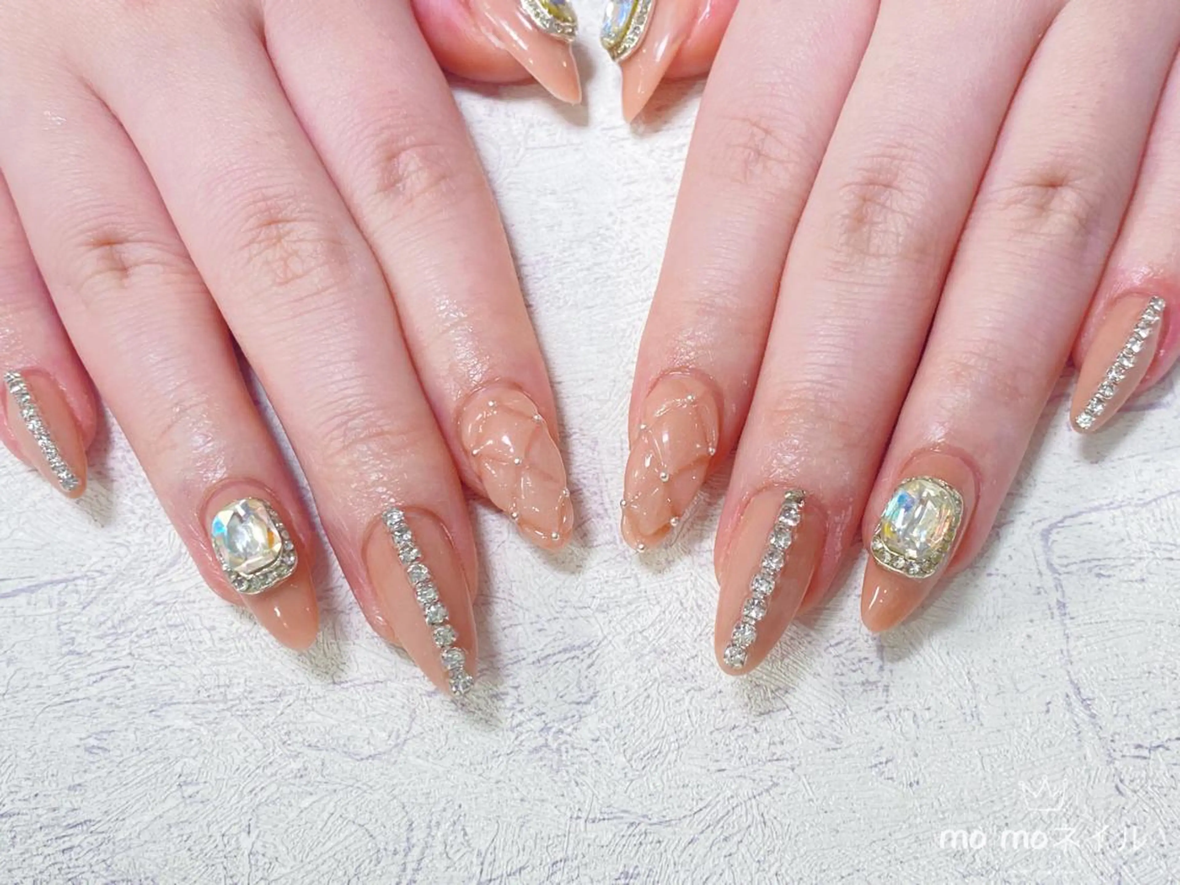 ネイル MOMO nailのネイルデザイン