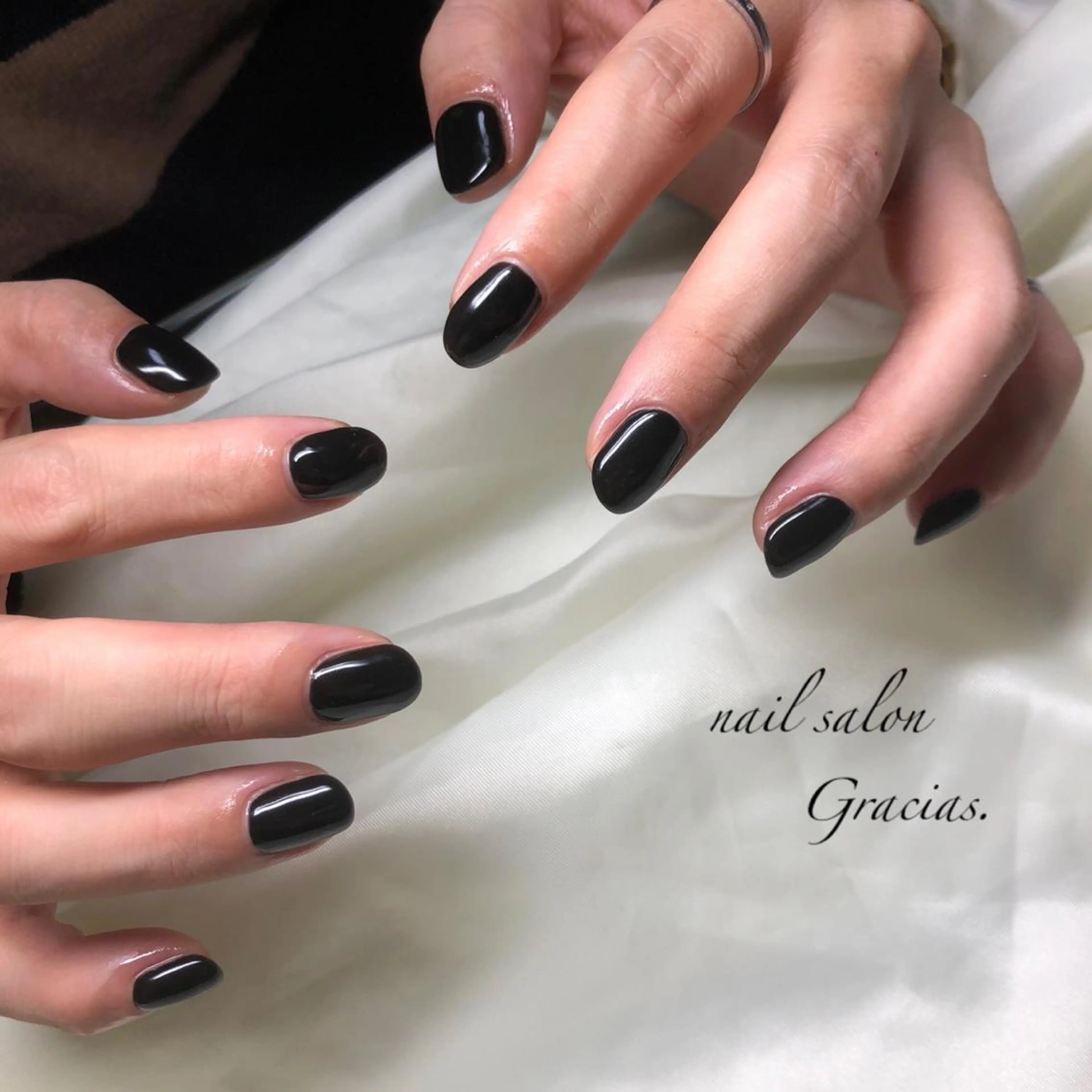 ネイル ハンドネイル Gracias. rieのネイルデザイン