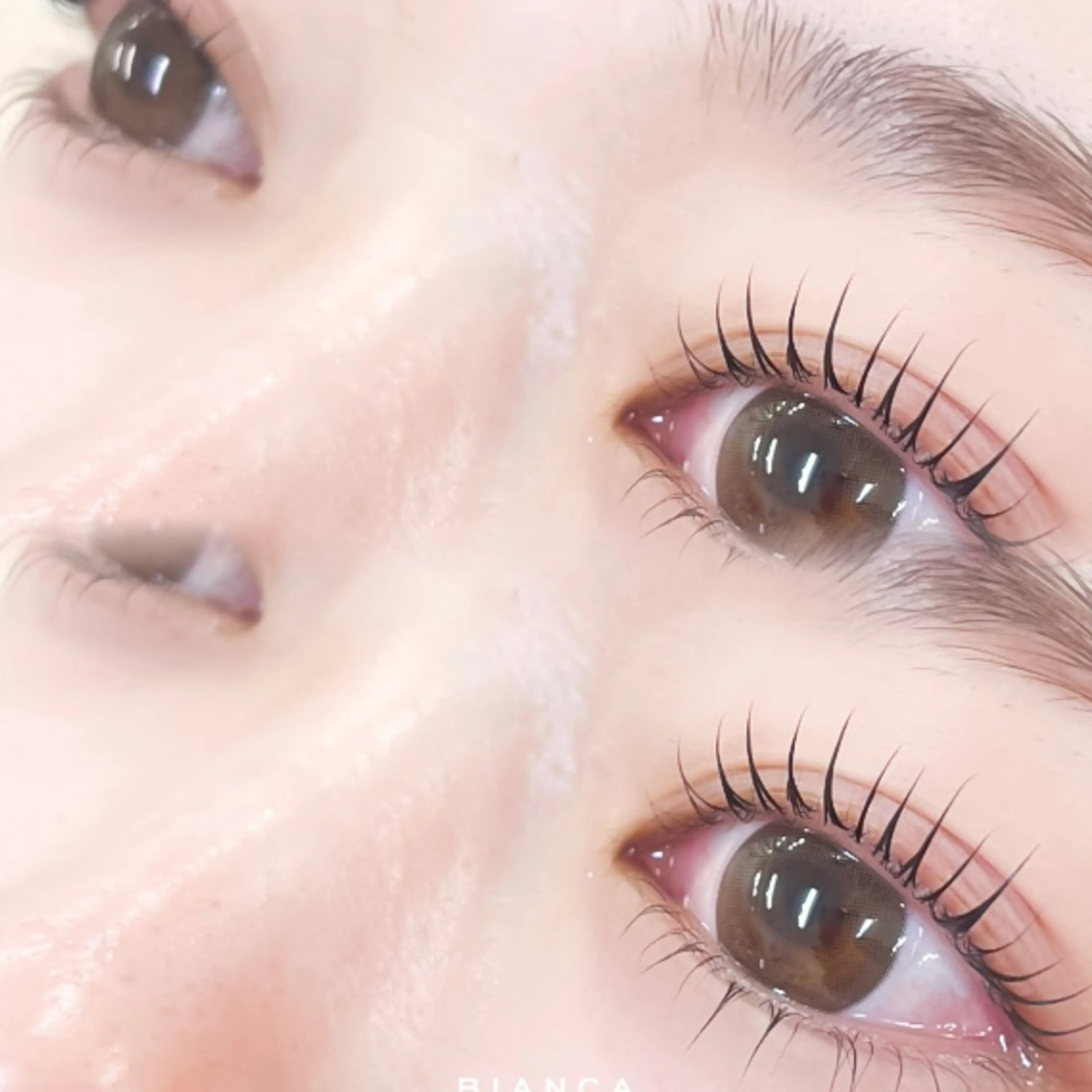 🫧まつ毛パーマ🫧[上下]逆さまつげでお悩みの方♪ トリートメント、コーティング仕上げ付き🎀の写真