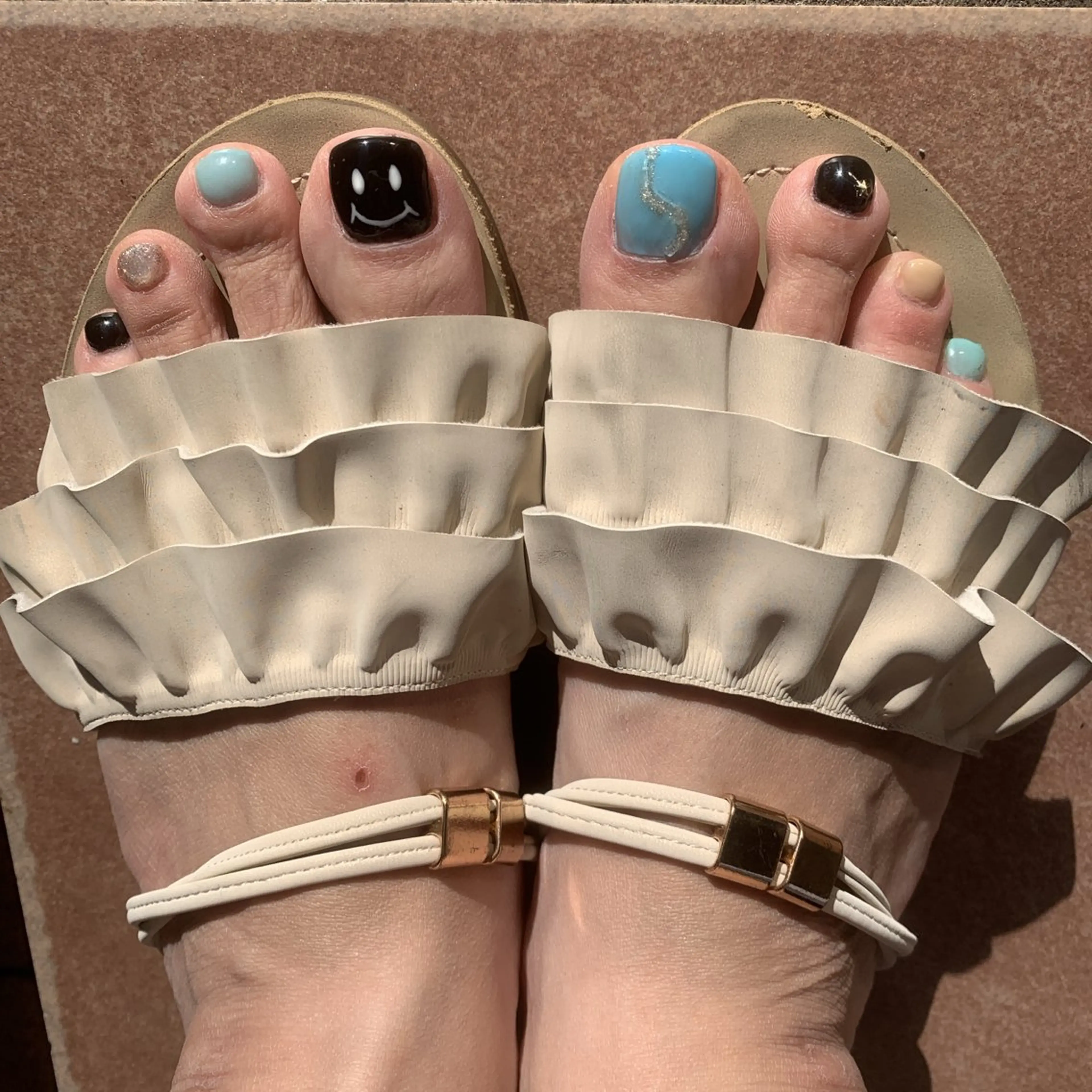 ネイル フットネイル SUZUKI Mのネイルデザイン