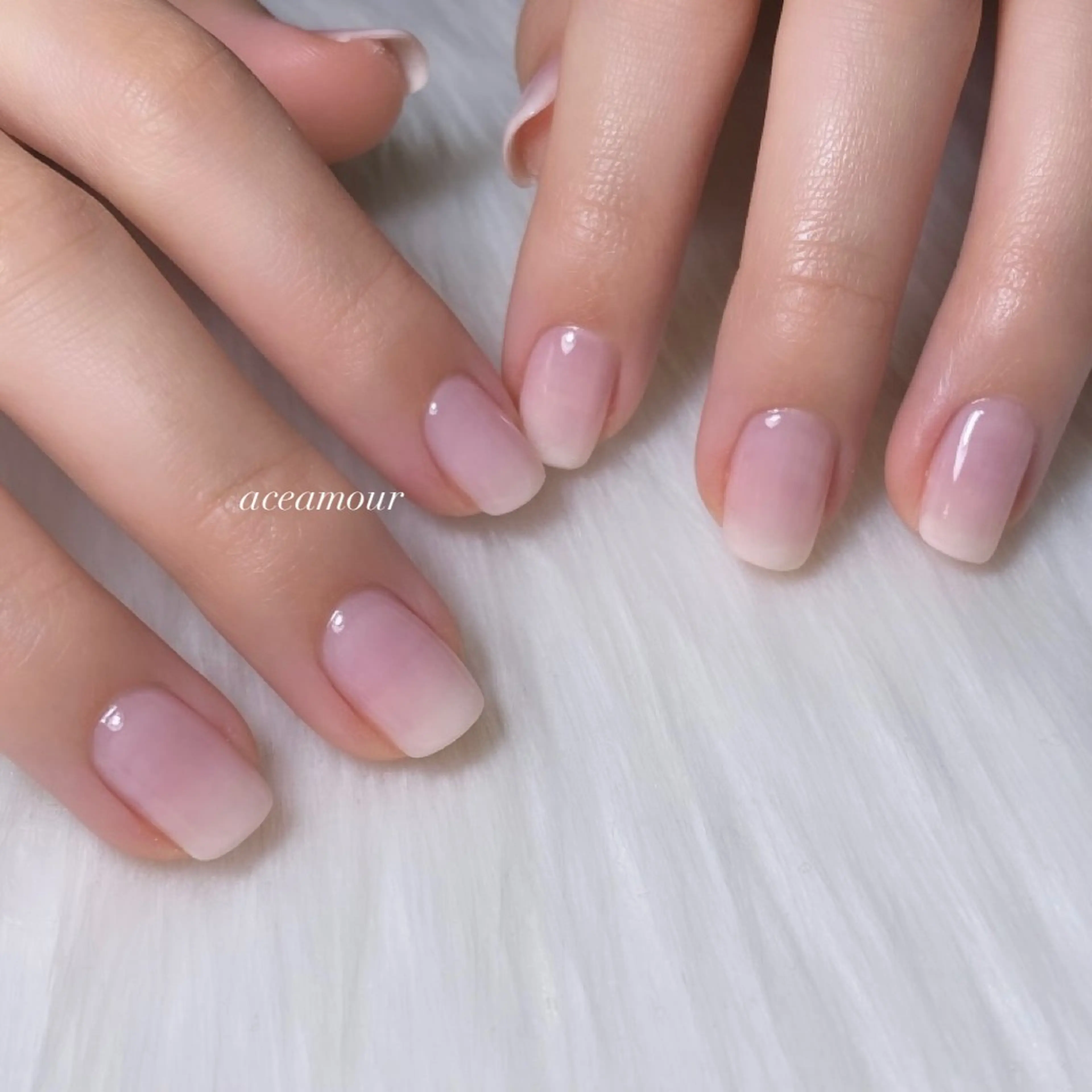 ネイル ホワイト ハンドネイル ハンドケア ネイル/耳つぼ /新ホワイトニングのネイルデザイン