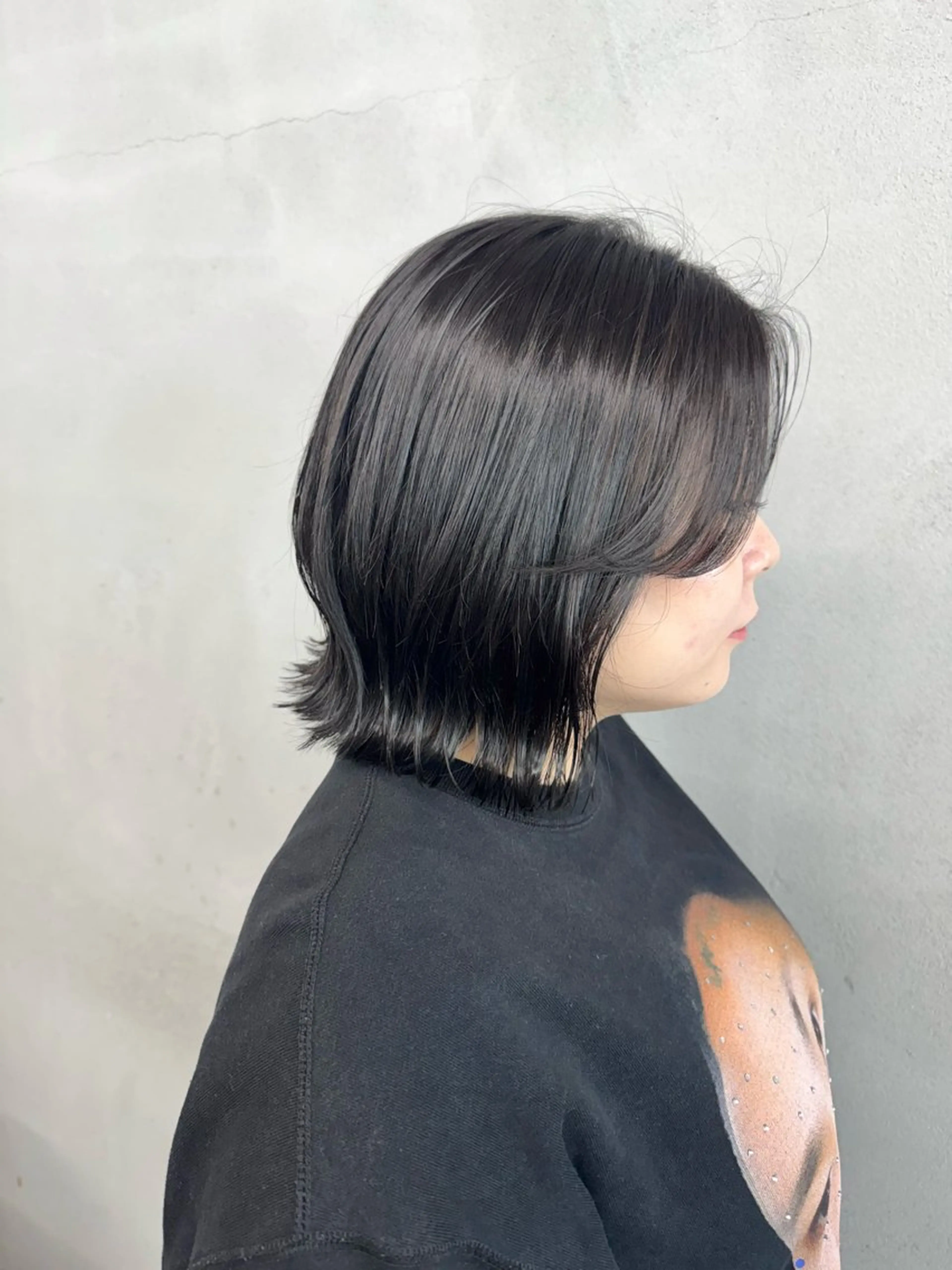 ショート カラー ダークグレー ボブ カット ヘアカラー トリートメント #tag 佐藤璃美のヘアスタイル