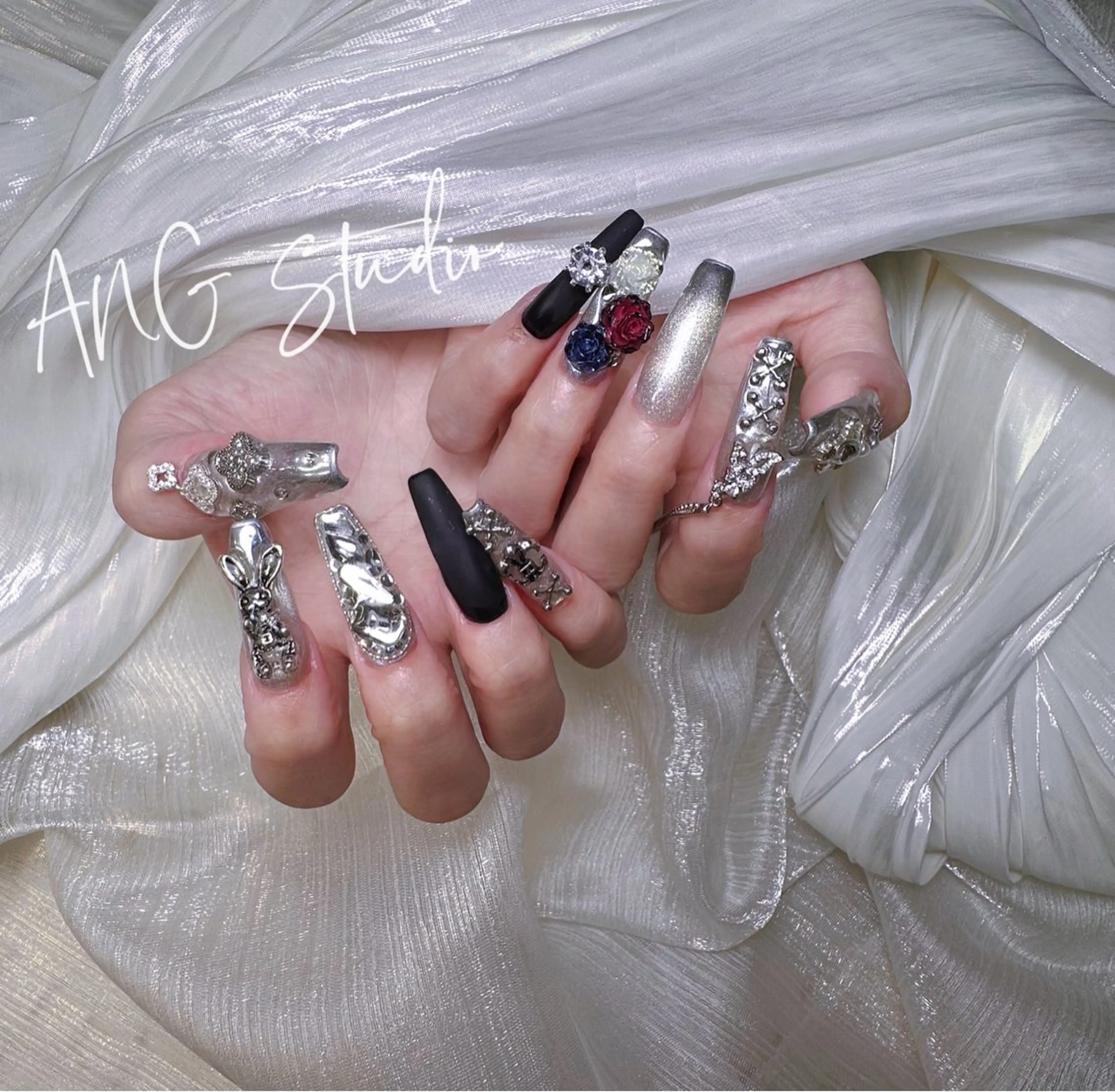 ネイル ハンドネイル ハンドケア ANG Studioのネイルデザイン