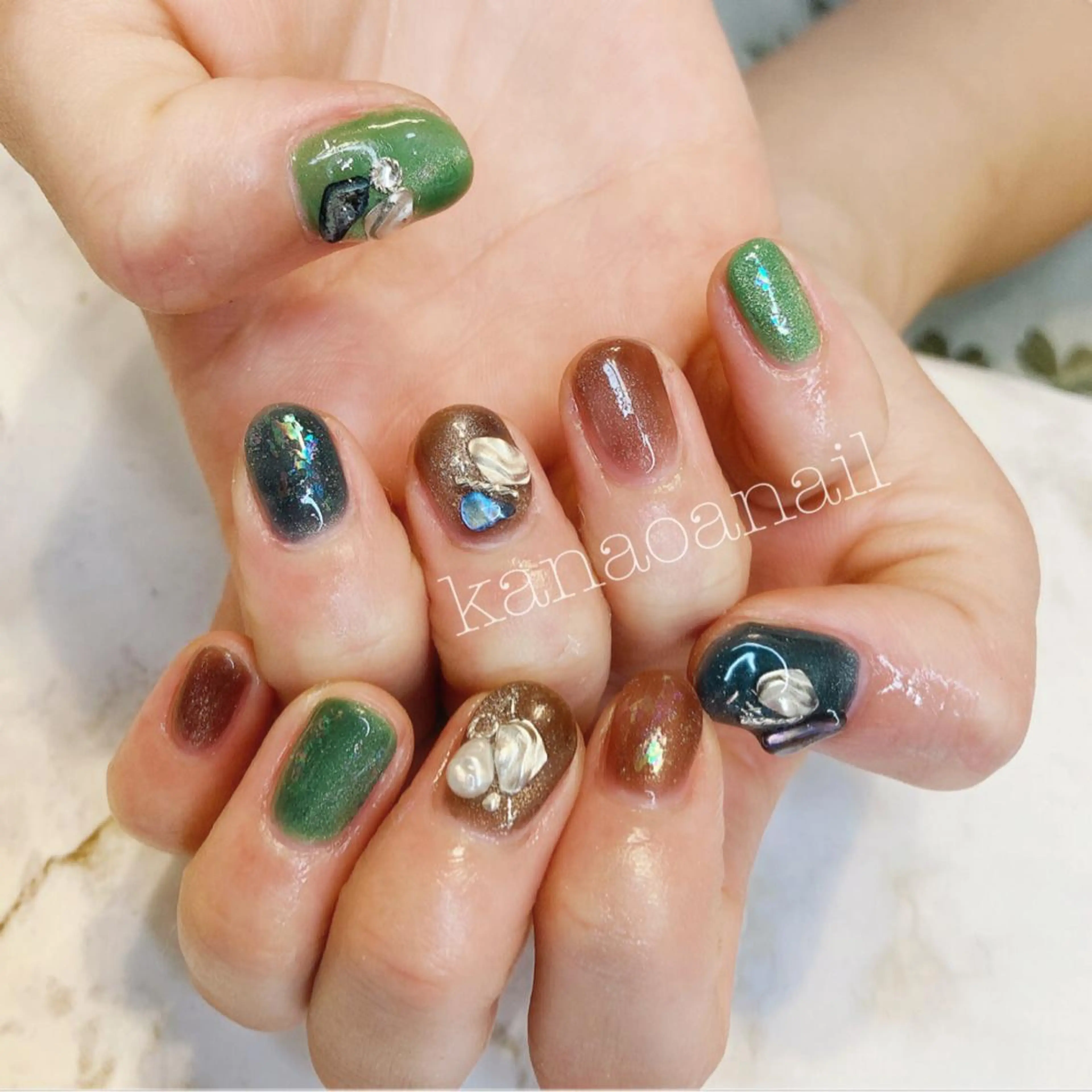 ネイル kanaoa nailのネイルデザイン
