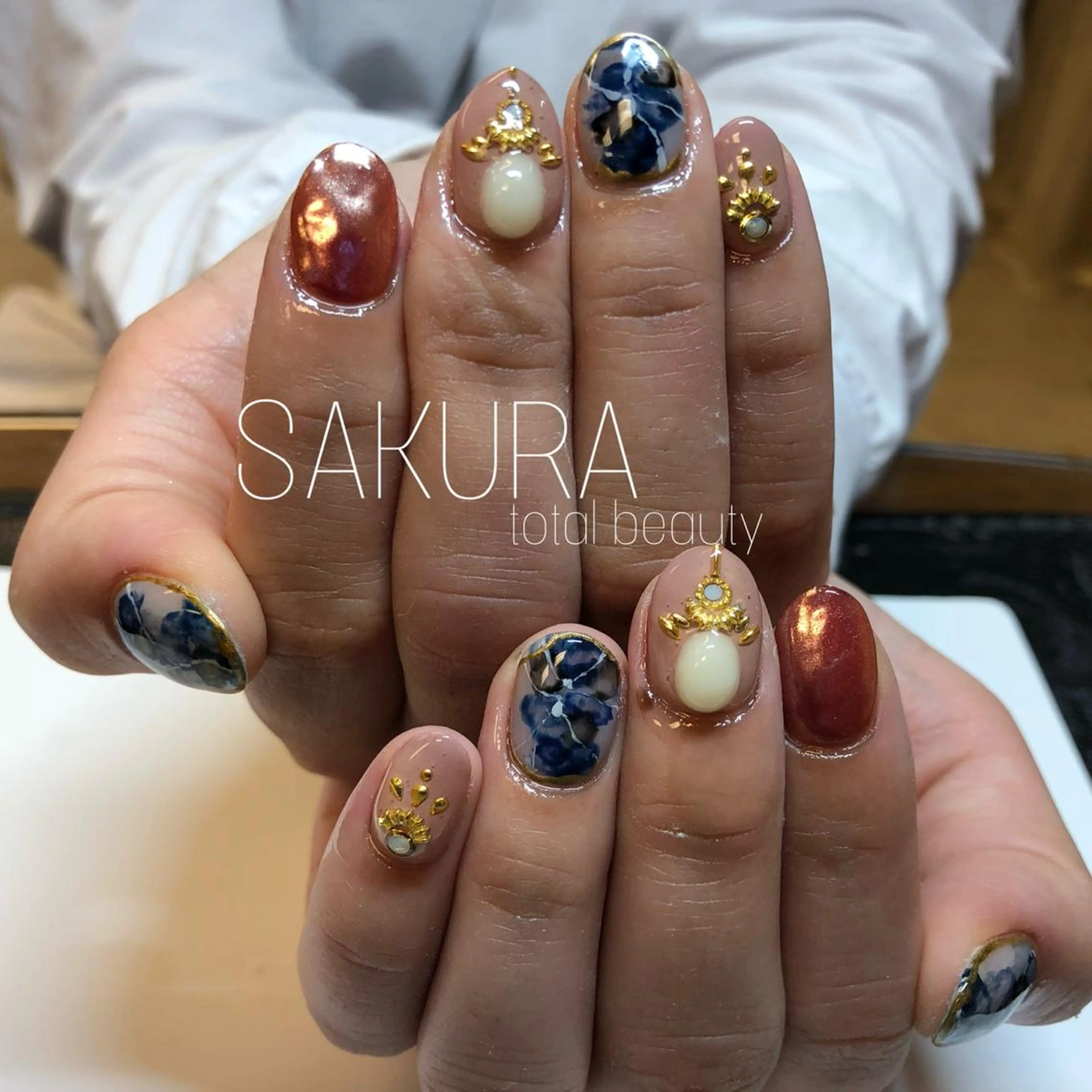 ネイル ハンドネイル フットネイル SAKURA 山野のネイルデザイン
