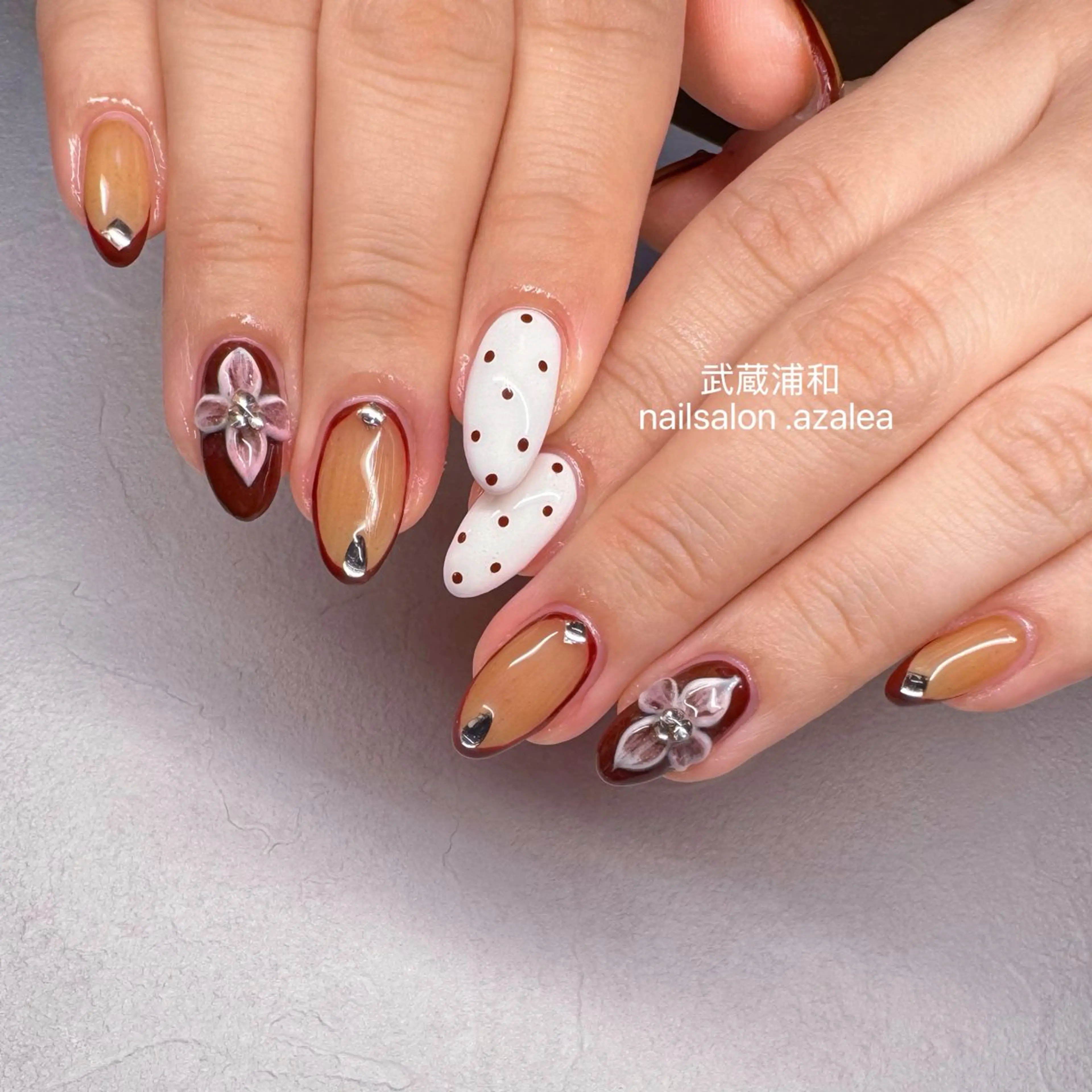 ネイル ハンドネイル R inのネイルデザイン