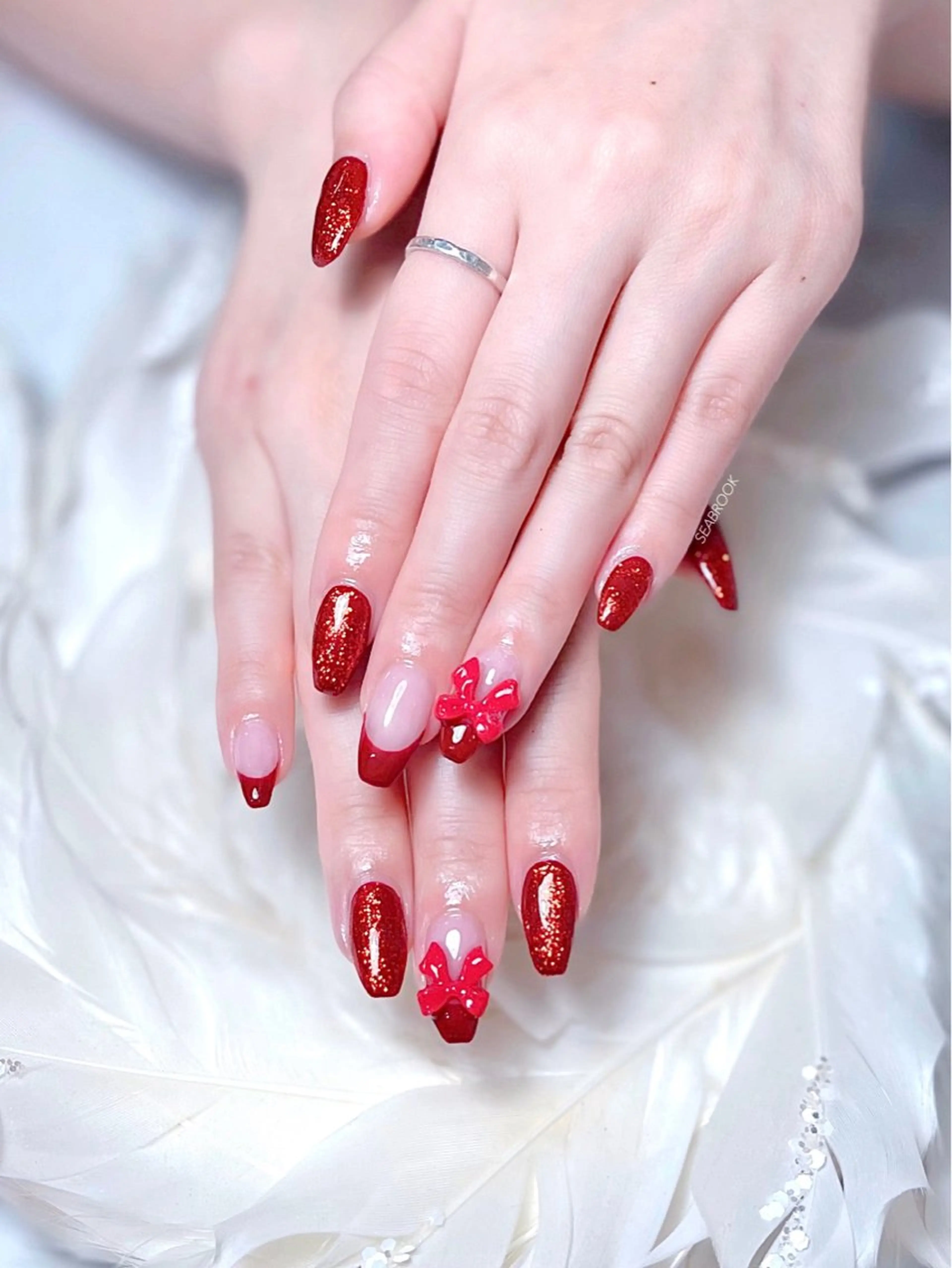 ネイル ハンドネイル 鈴木 奈穂子のネイルデザイン