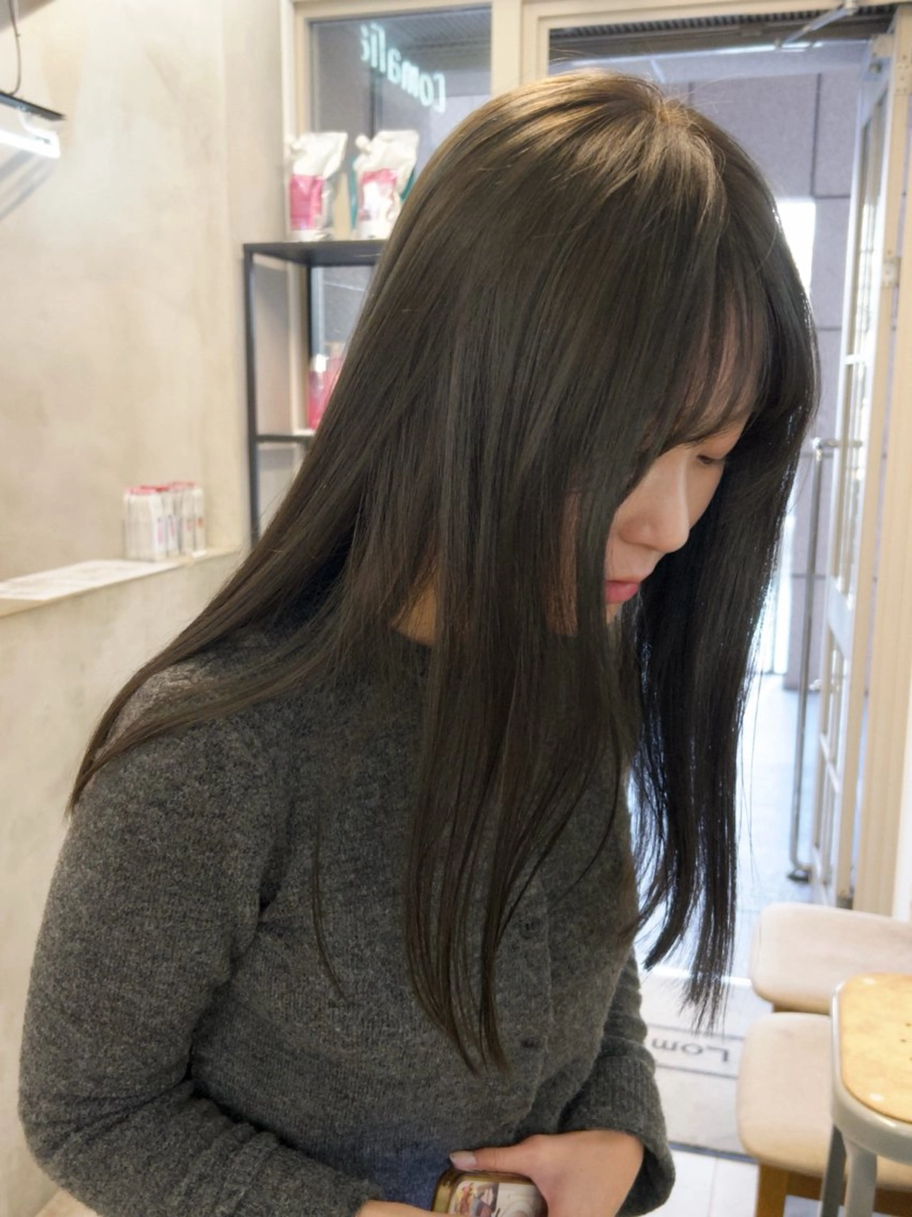 セミロング カラー カット ヘアカラー トリートメント じゅわっと暖色カラー 🍊Moemiのヘアスタイル