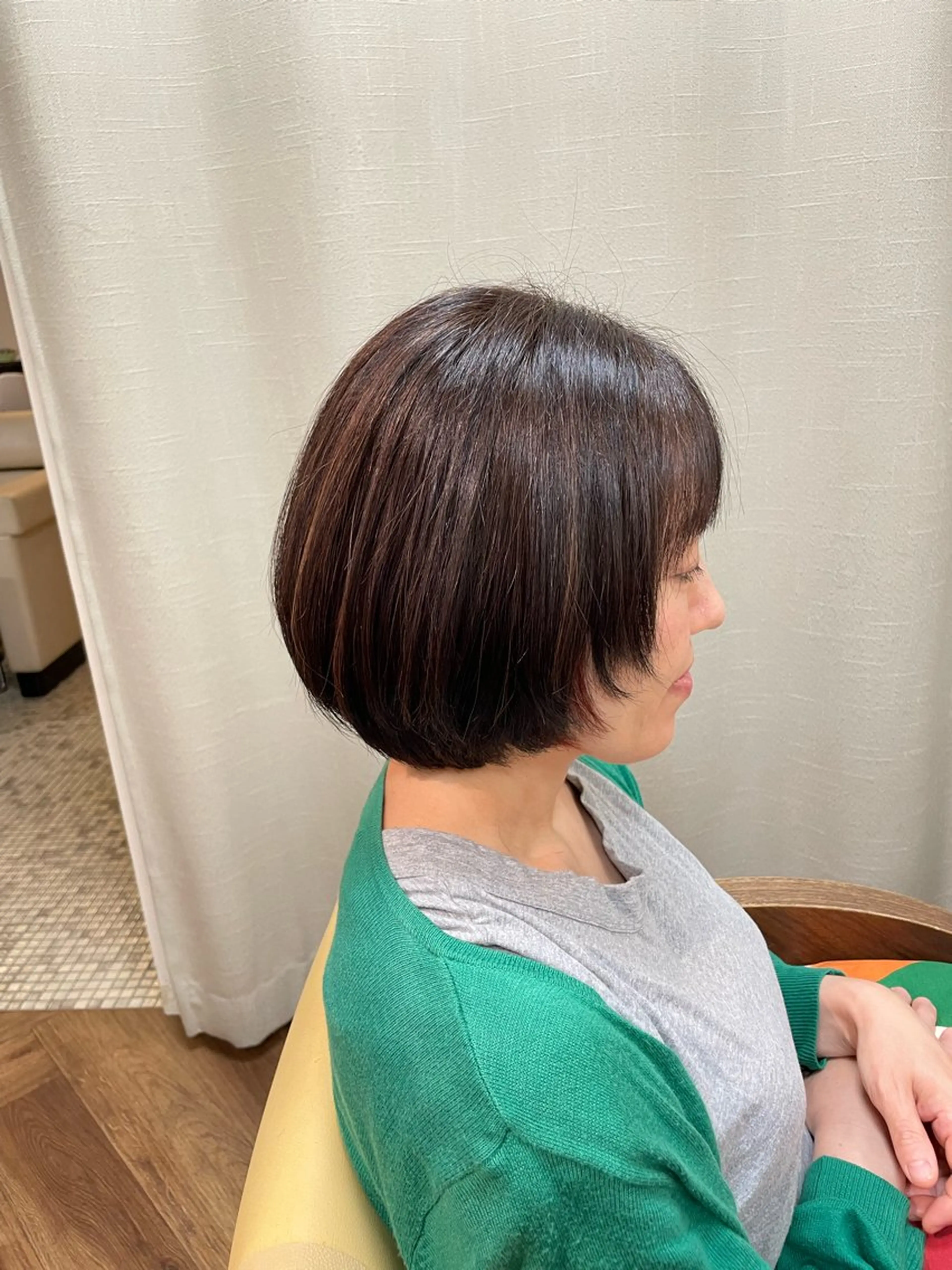 カット（メンズの方も大歓迎）+　　　　　　　トリートメントor5分ヘッドスパ付きの写真