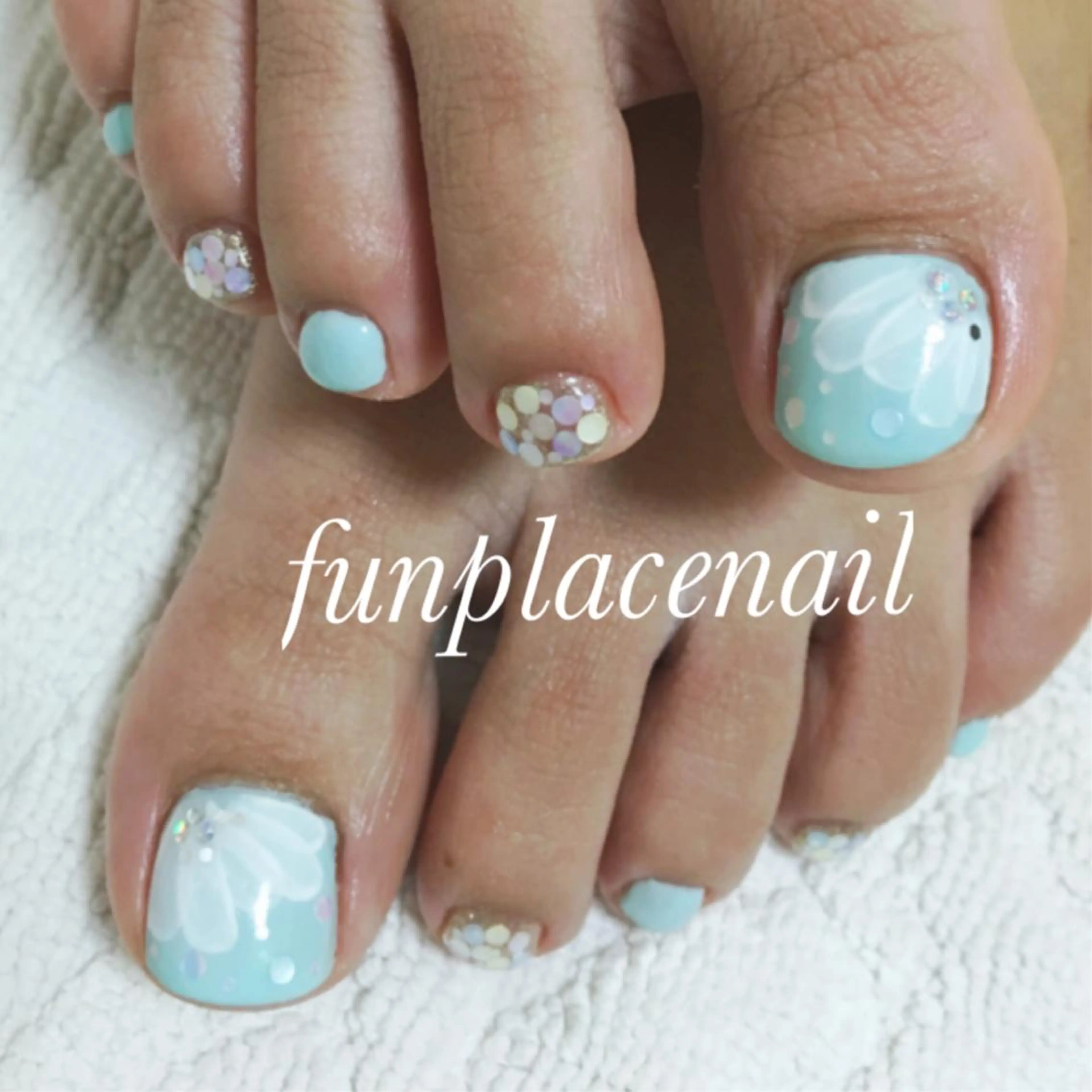 ショート ミディアム セミロング ロング カラー パーマ ヘアアレンジ メンズ キッズ ネイル まつエク アートネイル フットネイル nail salon＆school felice所属・フェリーチェ瑞江店 新山のネイルデザイン