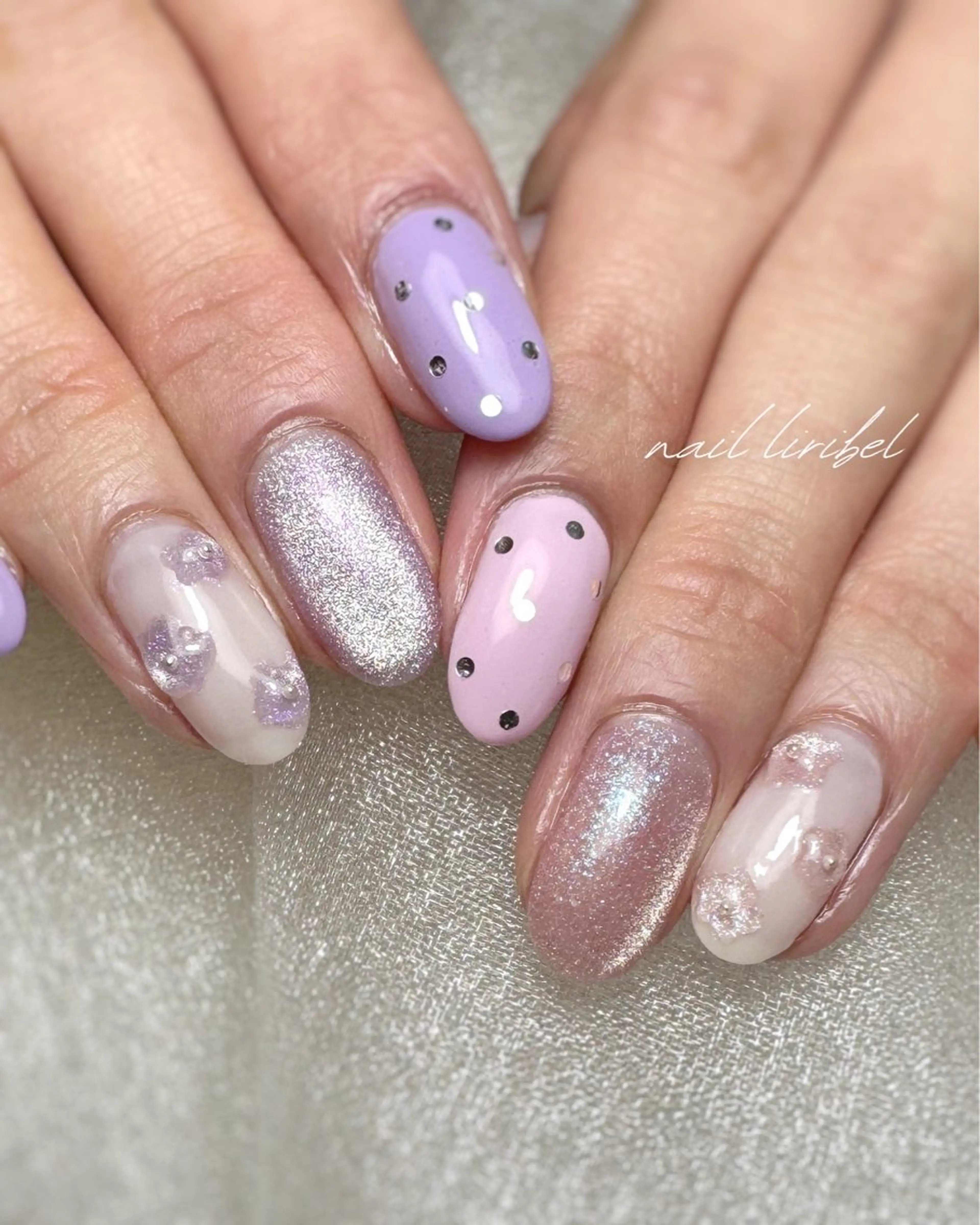 ネイル アートネイル フラワーネイル グラデーション ミラーネイル ワンカラーネイル ハンドネイル Nail Liribelのネイルデザイン