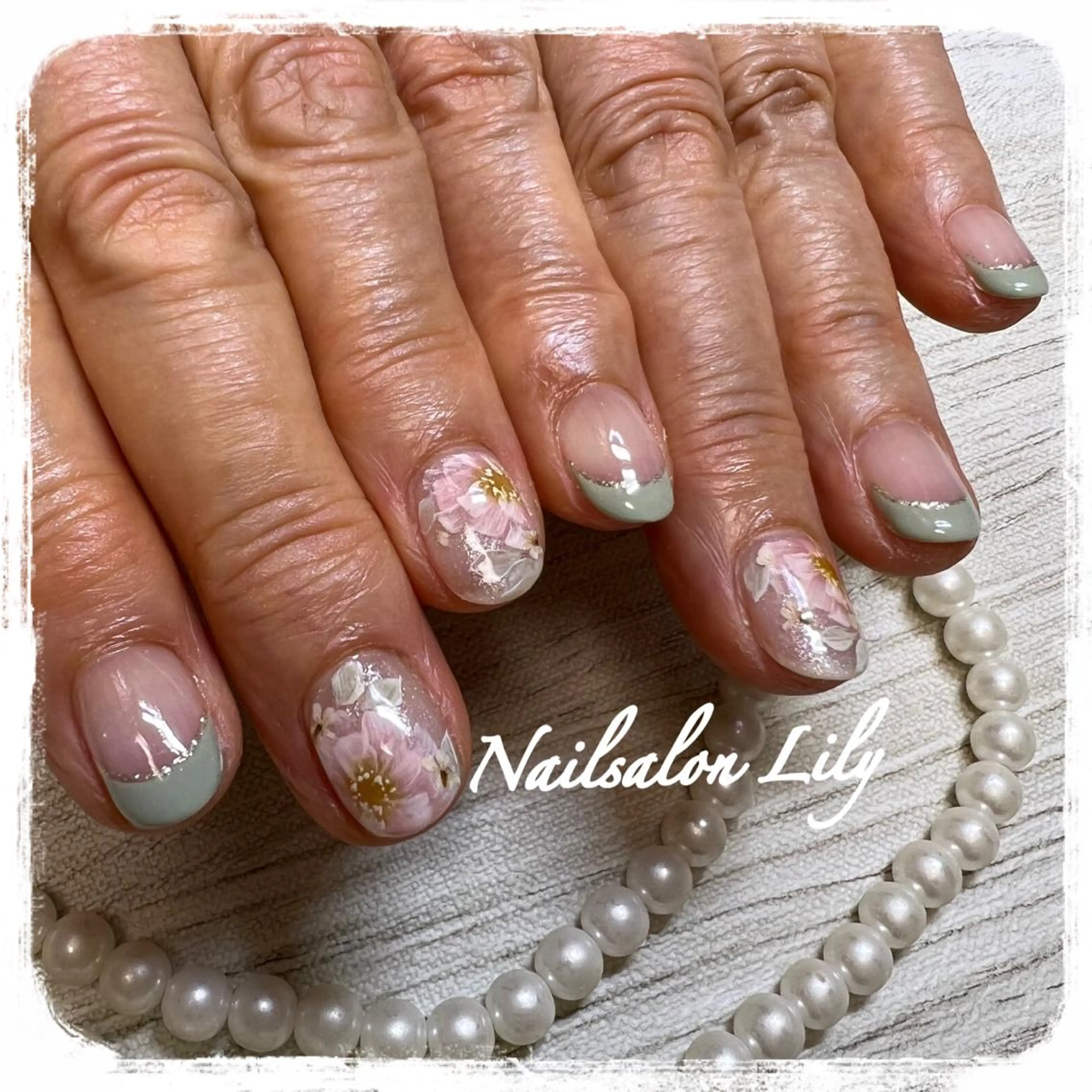 ネイル Nailsalon Lilyのネイルデザイン