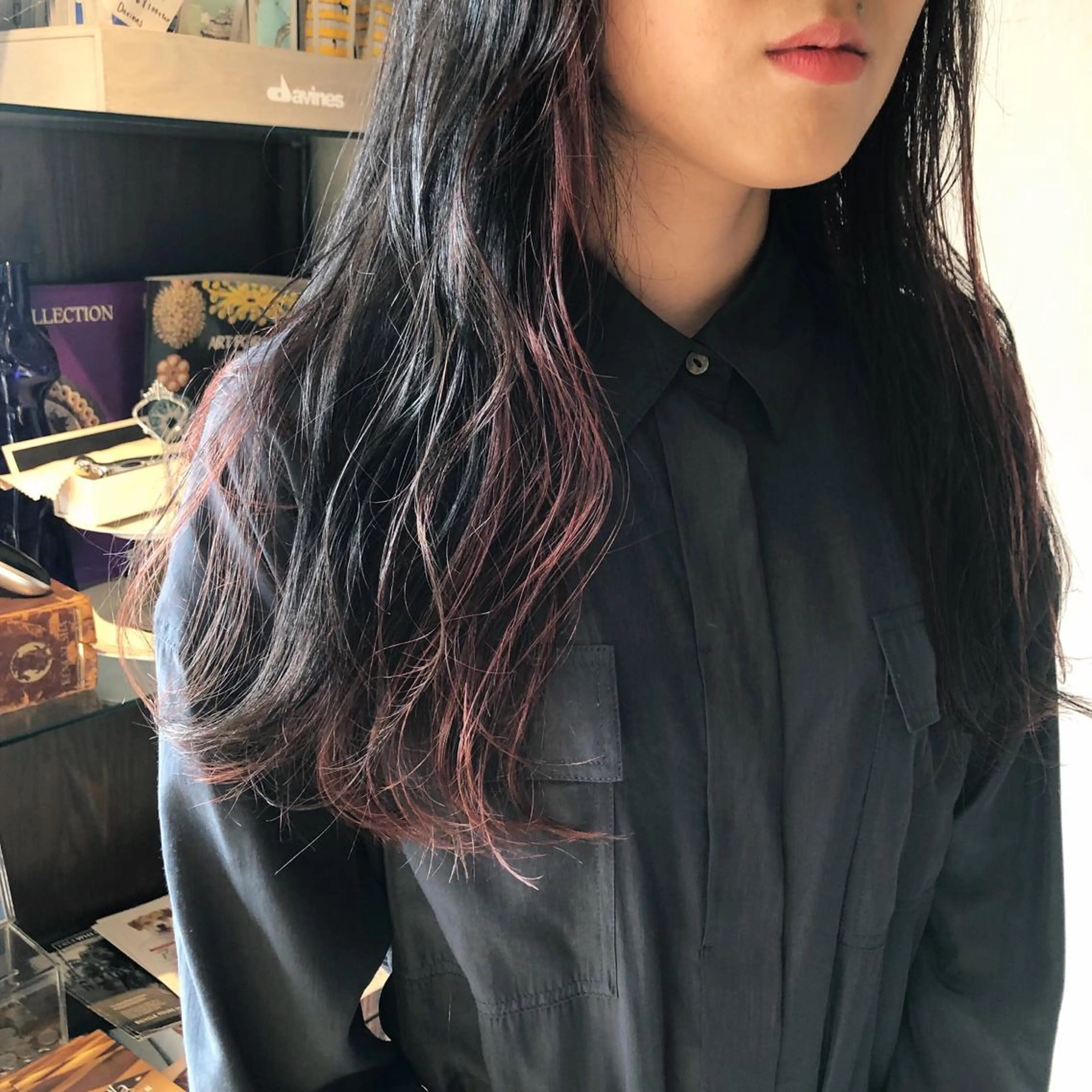 ロング カラー 吉川 愛美李のヘアスタイル