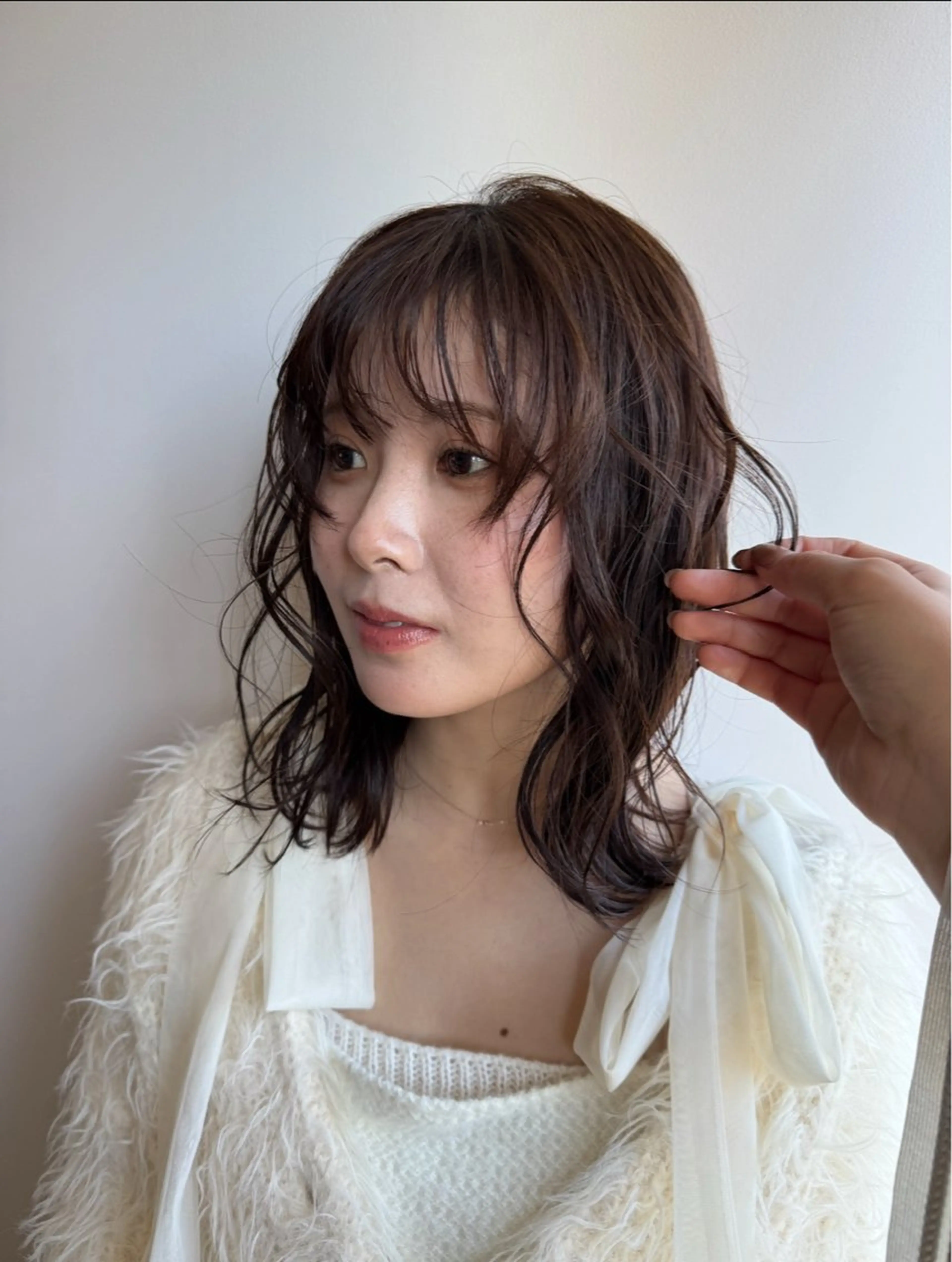 ミディアム カラー ブラウンカラー ナチュラルブラウン ヘアカラー トリートメント 森田遥奈/透明感カラ ー/似合わせカットのヘアスタイル