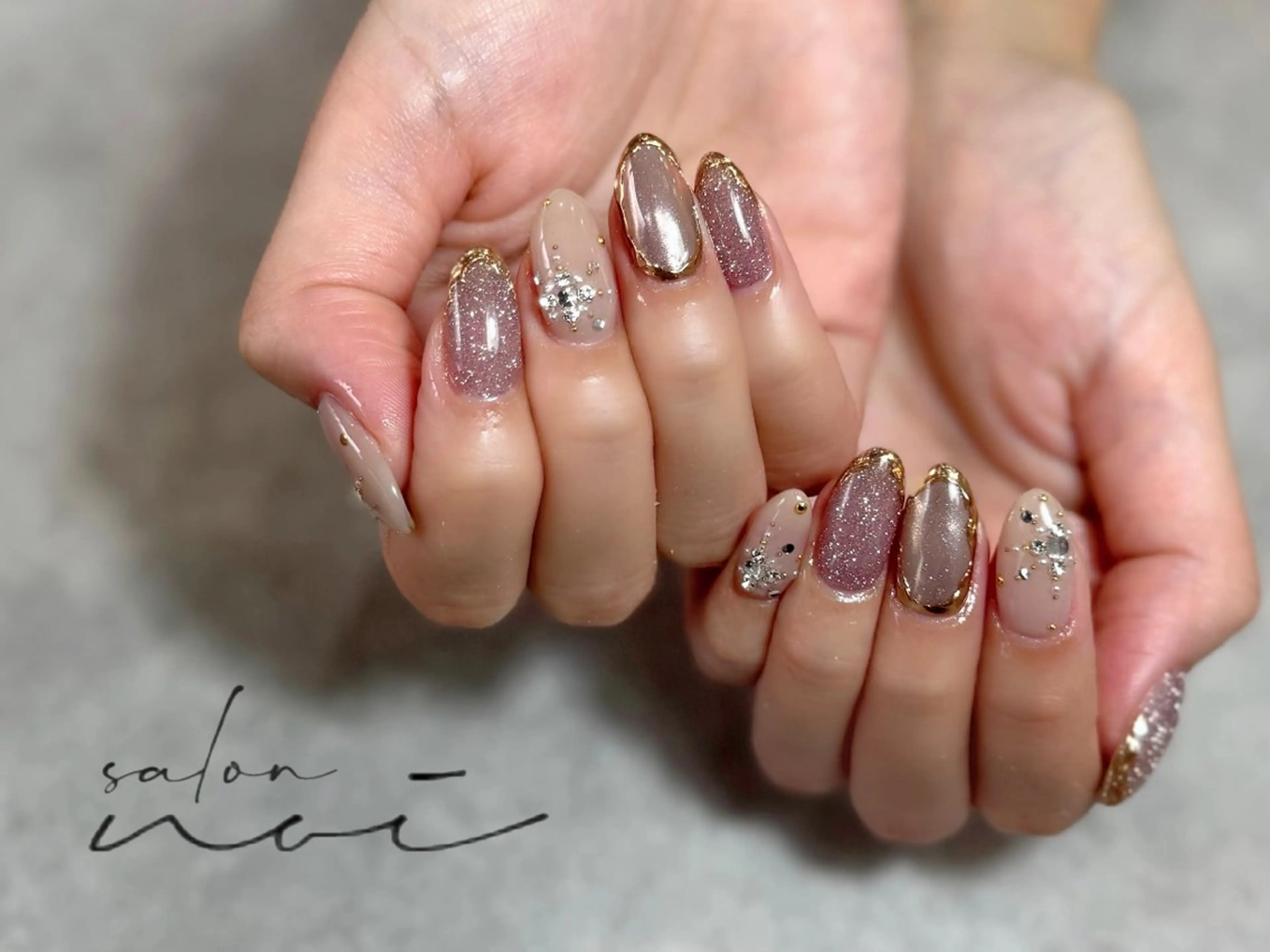 ネイル フラッシュネイル ハンドネイル salon noi所属・salon noiのネイルデザイン